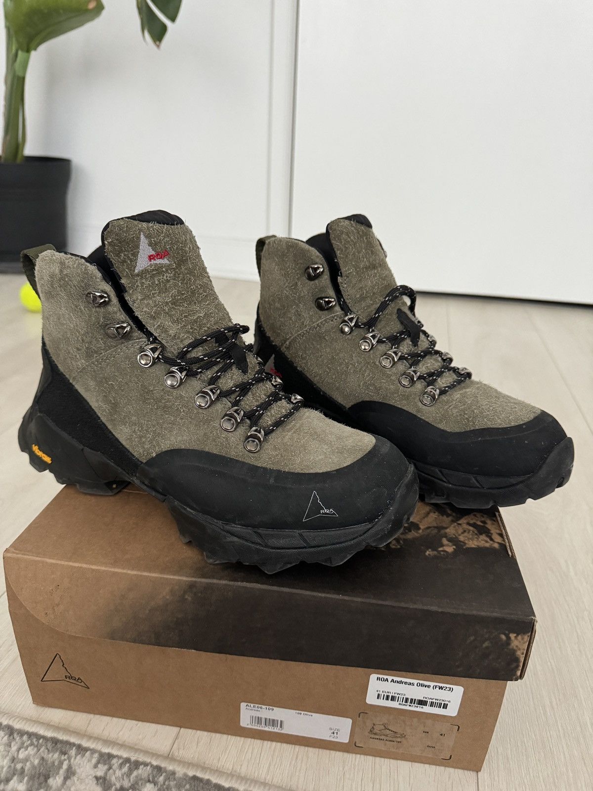 ROA × Vibram ROA Andreas Boots Olive Green Suede | Grailed ROA × Vibram ROA Andreas Boots Olive Green Suede | Grailed