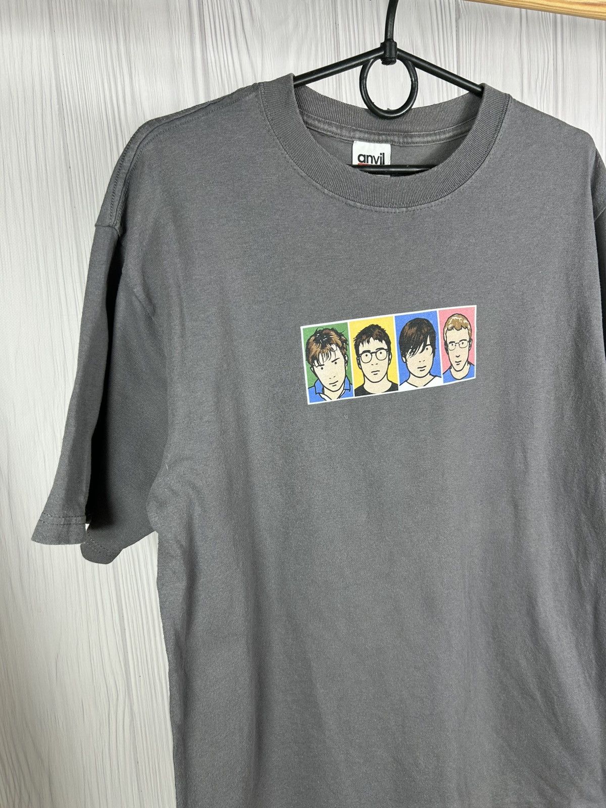 Band Tees Vintage 2000 Blur The Best Of Album Best Songs T-Shirt Sz M Size US M / EU 48-50 / 2 - 2 Thumbnail