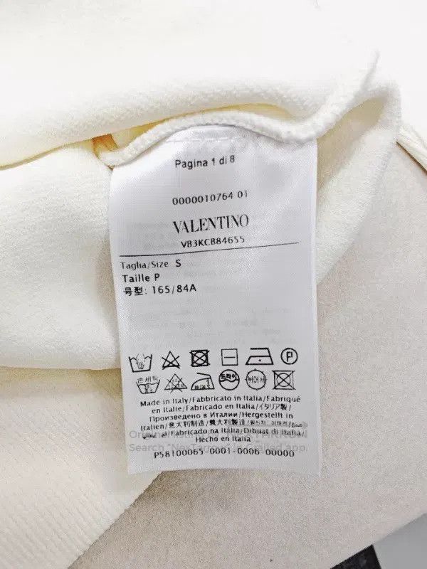 Valentino Valentino V-neck top Size S / US 4 / IT 40 - 7 Thumbnail