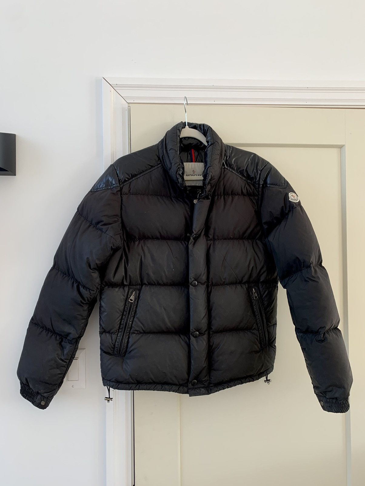 image of Moncler Puffer Jacket in Black, Men's (Size Medium)