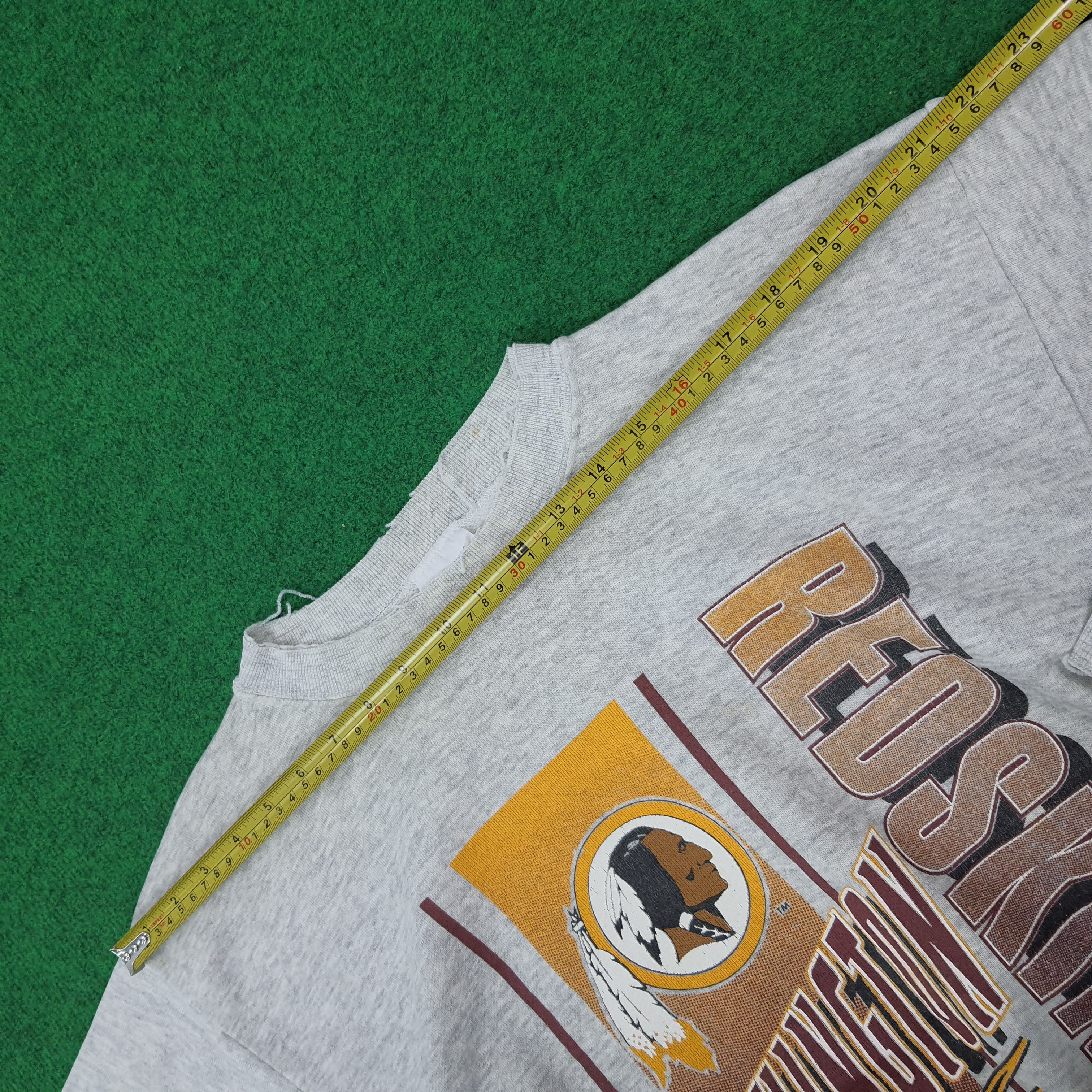 Tultex Vintage Washinton Commanders Redskin NFL Sweatshirt C271N11 Size US M / EU 48-50 / 2 - 10 Thumbnail