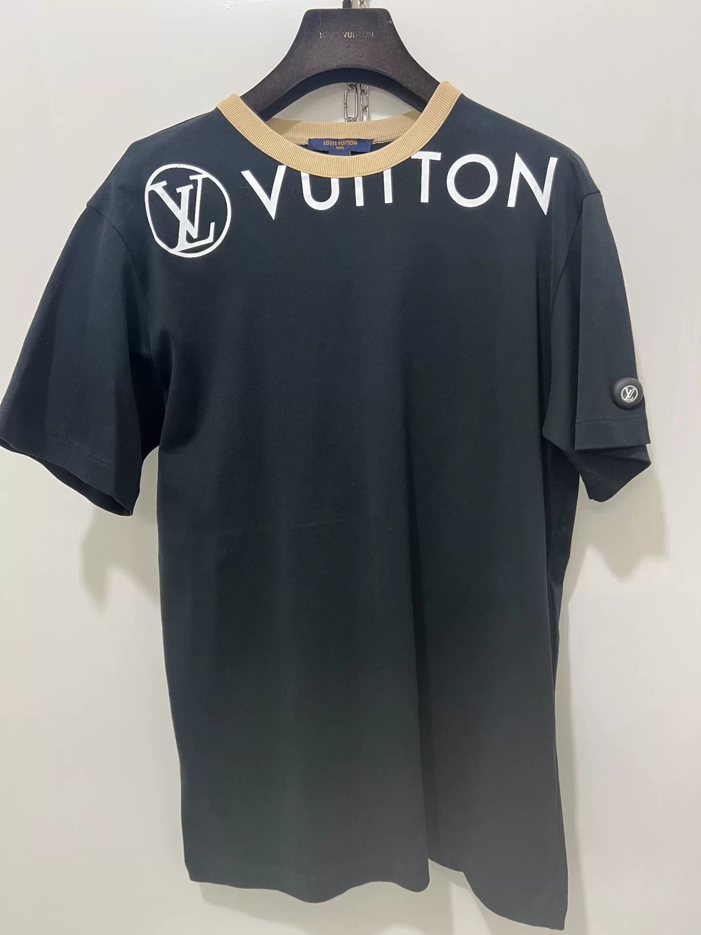 Louis Vuitton Louis Vuitton Men's Casual T-Shirt Size US M / EU 48-50 / 2 - 1 Thumbnail