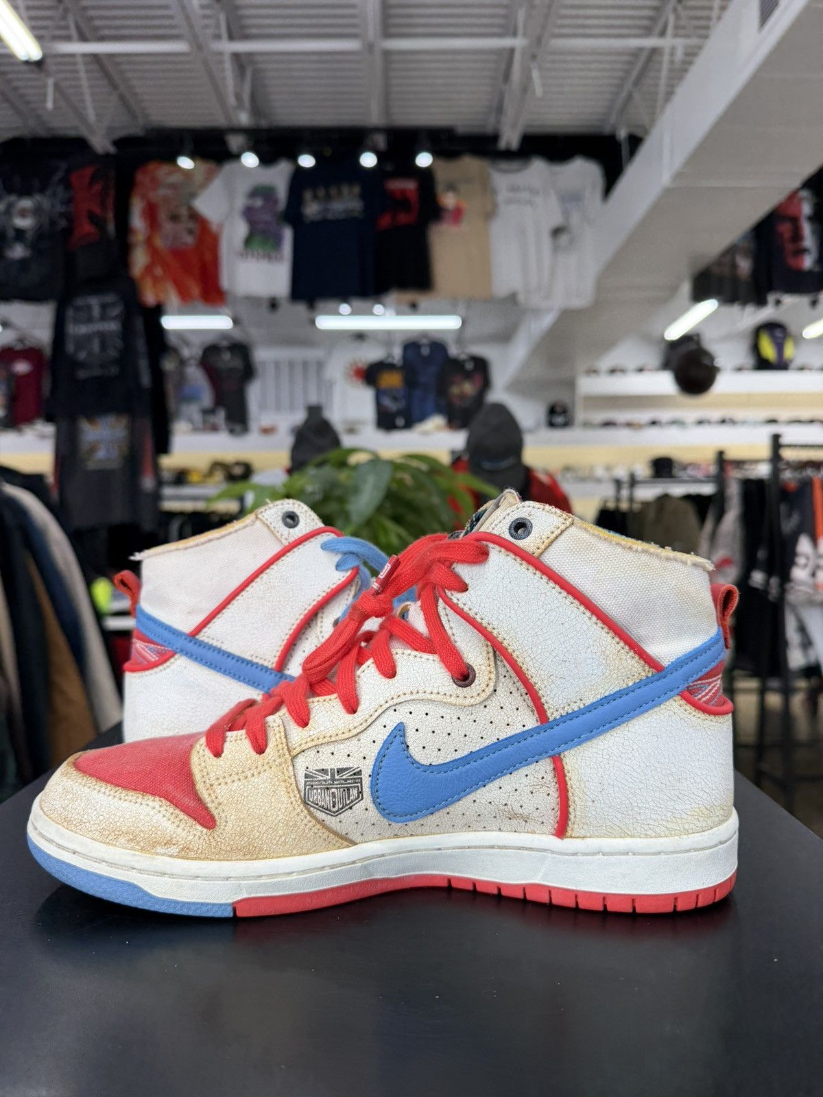 Nike Nike SB Dunk High Ishod Wair X Magnus Walker Size 9 (2021) Size US 9 / EU 42 - 4 Thumbnail