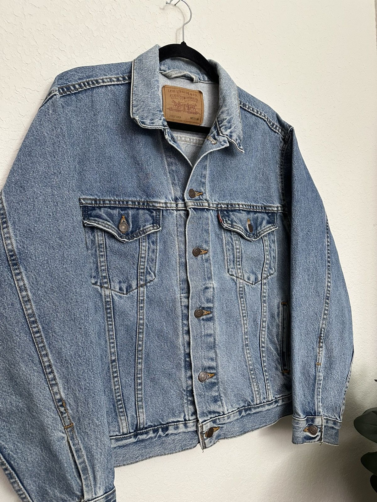Levi's × Levi's Vintage Clothing × Vintage Vtg 90s Levi's 527 Buttons Stamp Trucker Jacket Made in USA Size US M / EU 48-50 / 2 - 14 Thumbnail