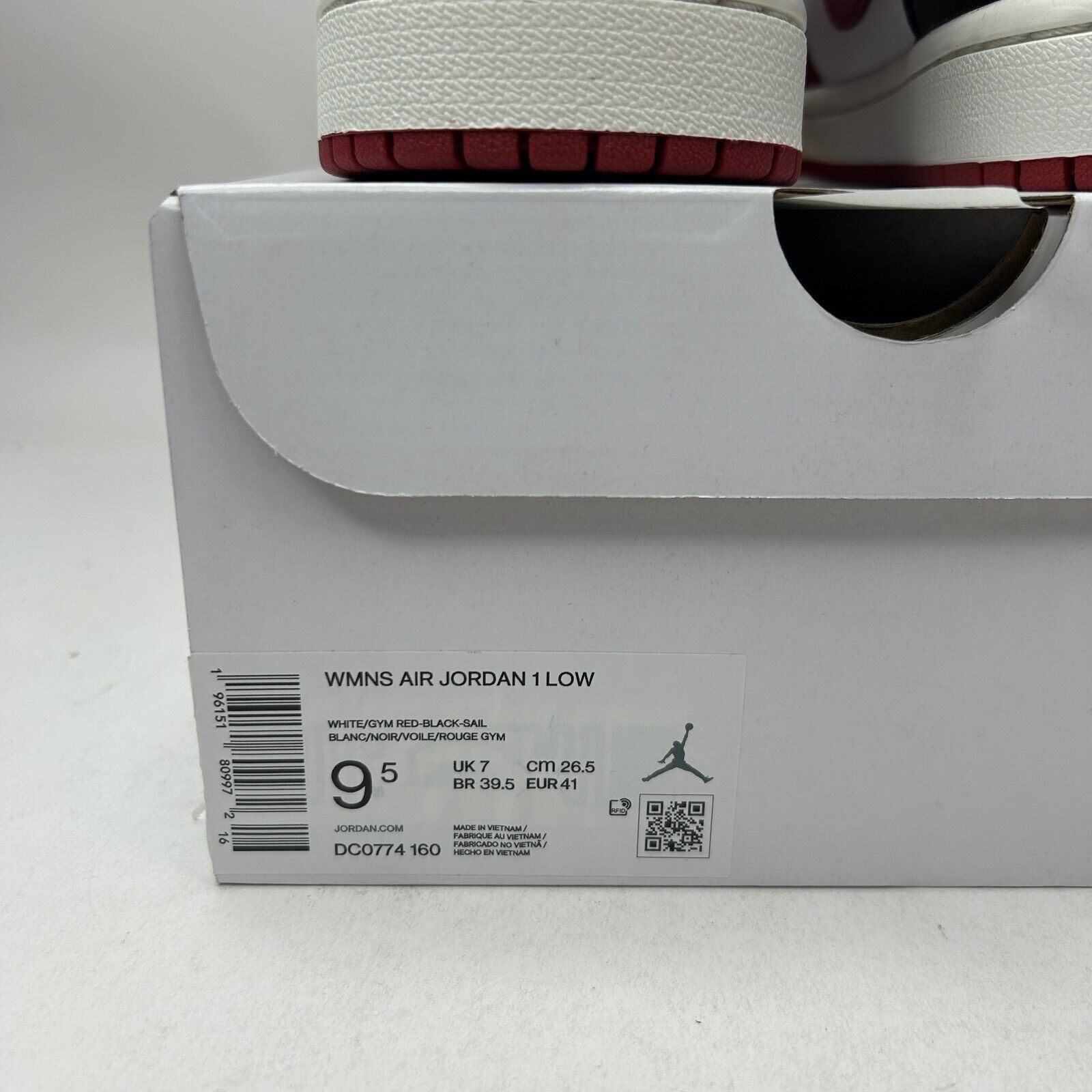 Jordan Brand Nike Air Jordan 1 Low Retro “Reverse Black Toe/Bred” 2023 Size US 9.5 / IT 39.5 - 5 Thumbnail