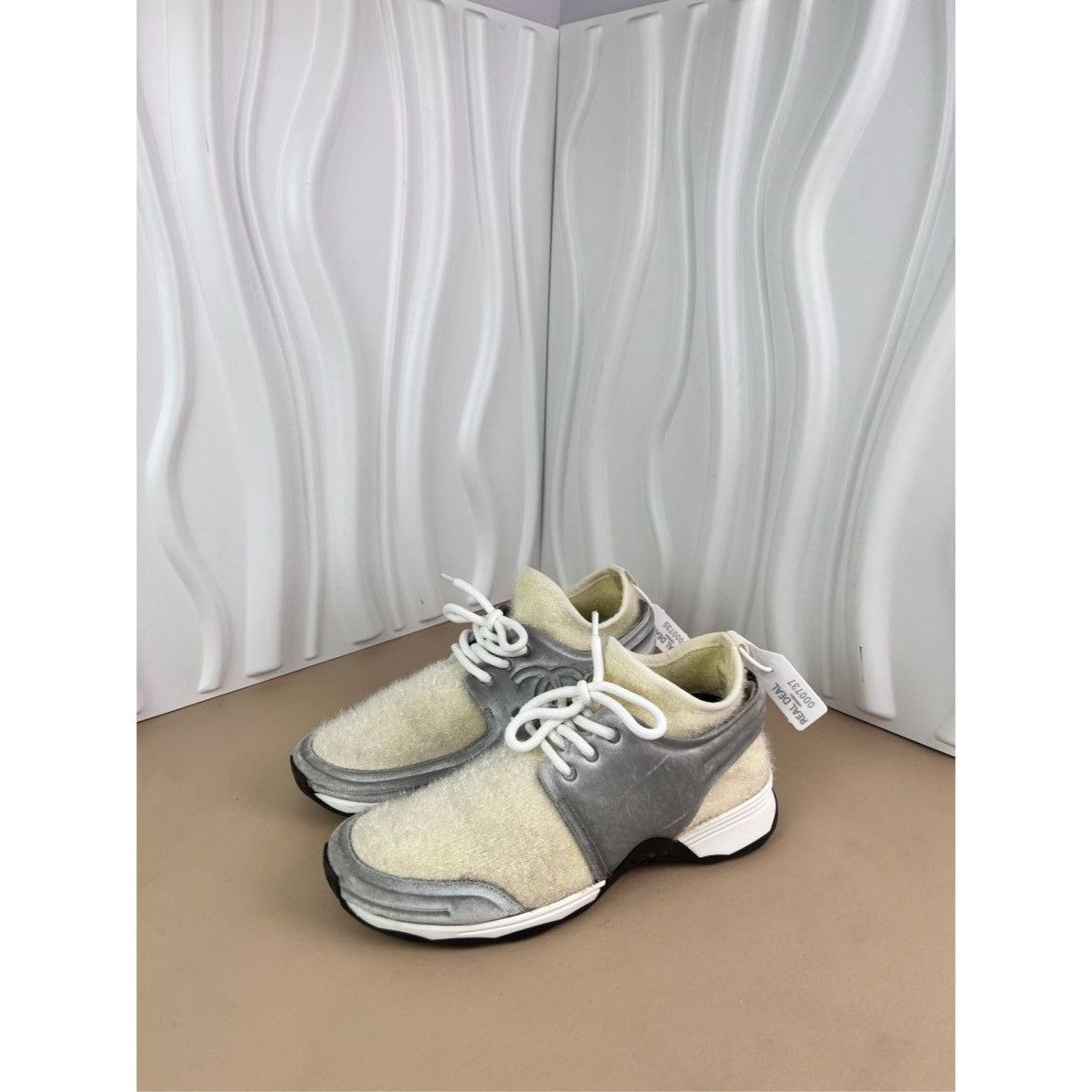 Chanel Chanel Silver & Cream Textured Sneakers Size 38 With White L Size US 8 / IT 38 - 1 Thumbnail