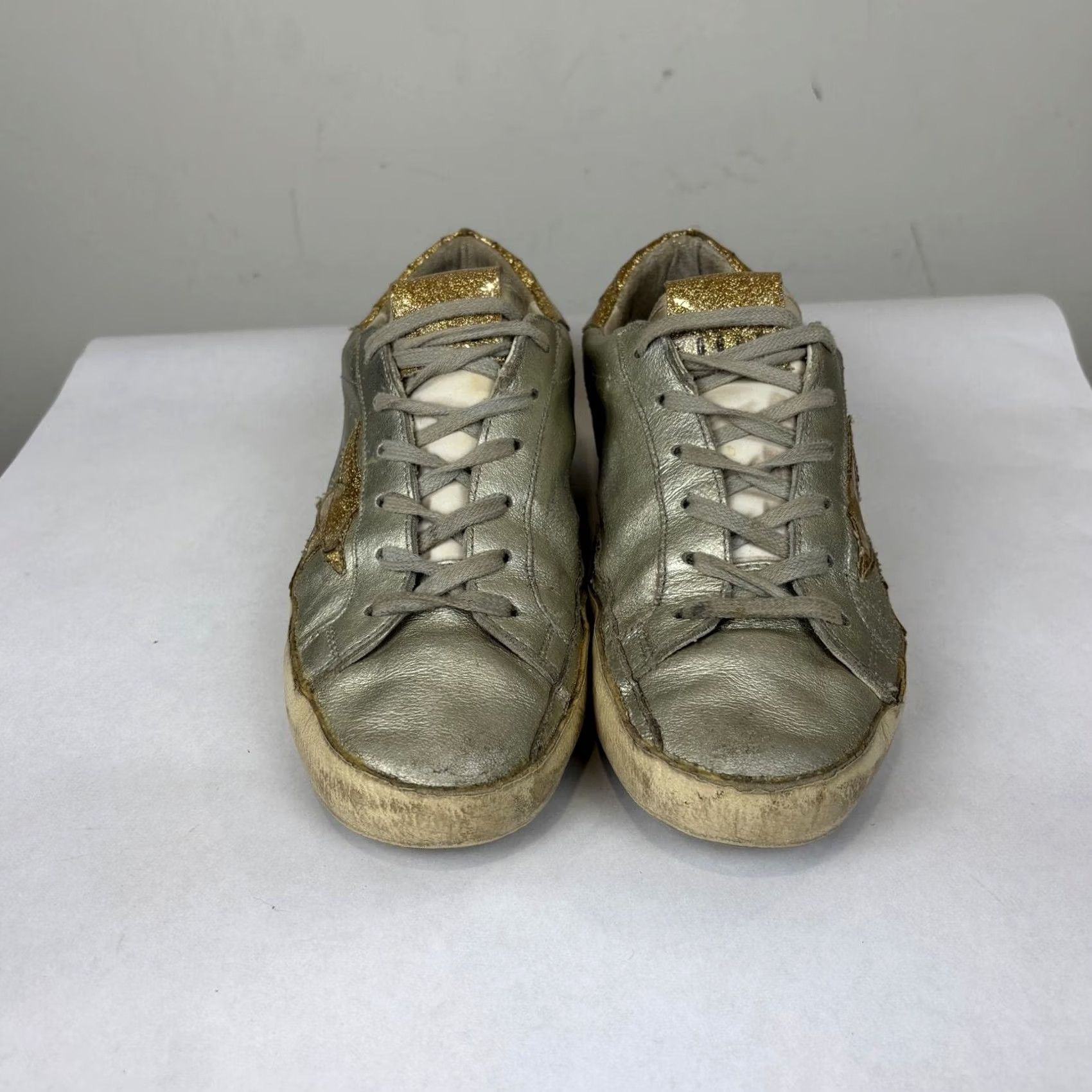 Golden Goose Golden Goose GGDB Superstar Women's 36 Gold Silver Low Skate Sneakers Size US 6 / IT 36 - 2 Thumbnail
