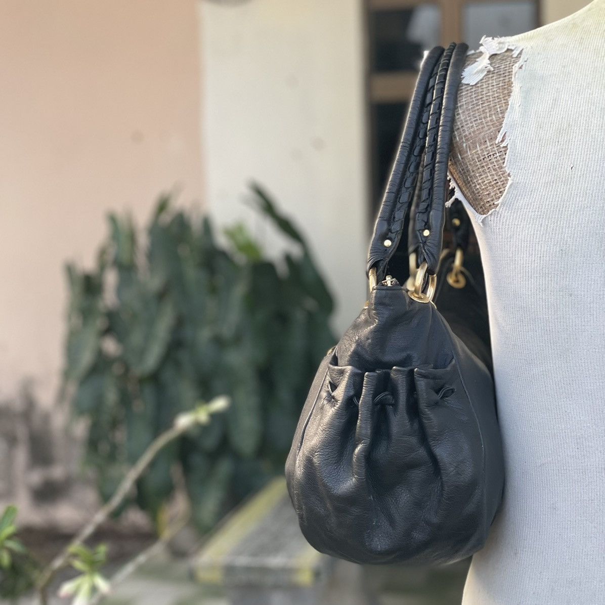 Emanuel Ungaro × Ungaro Paris Black Soft Leather Vintage Ungaro Bag Size ONE SIZE - 5 Thumbnail