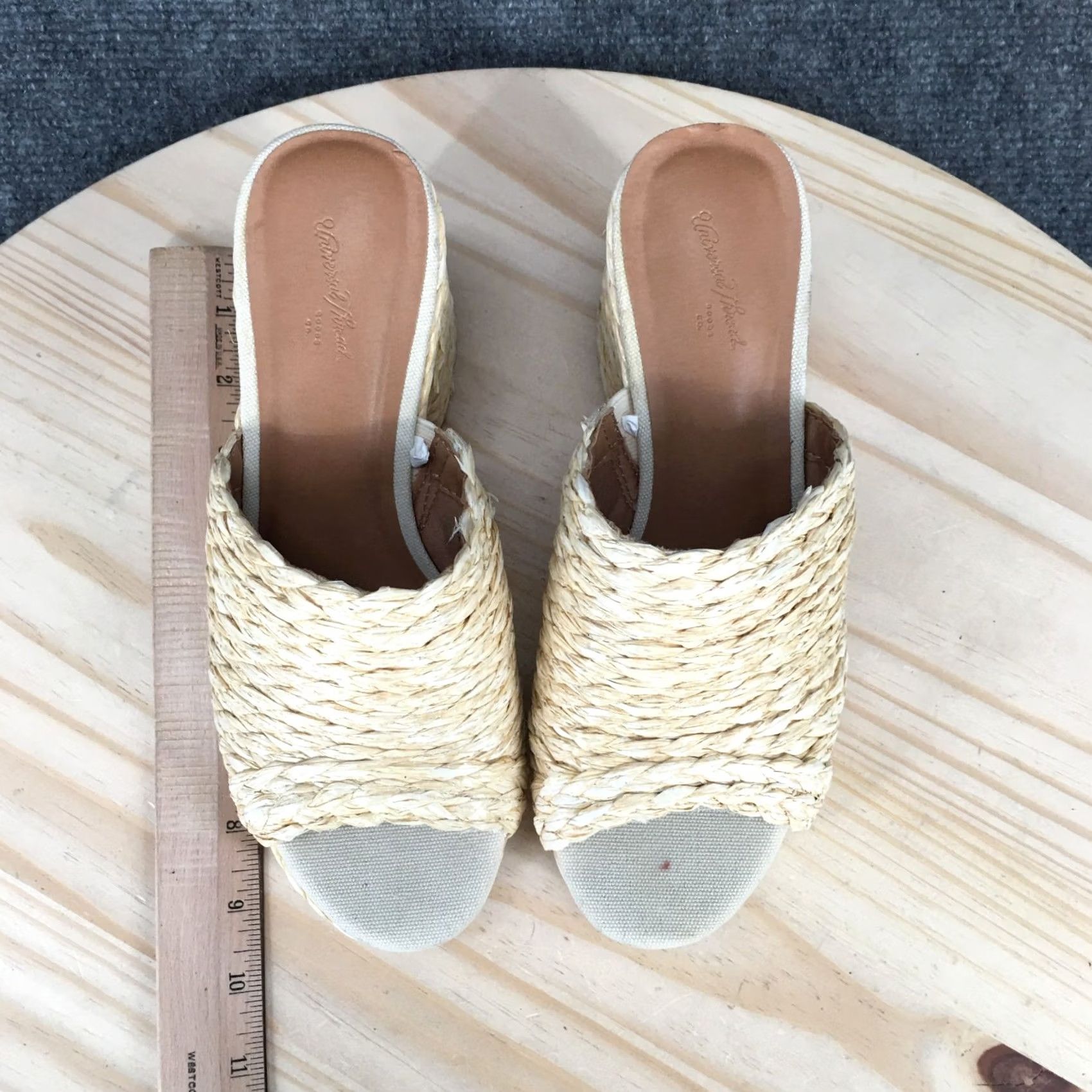 Vintage Universal Thread Sandals Womens 7 Beige Platform Slides Casual Woven Footwear Mens? Size US 7 / IT 37 - 6 Thumbnail