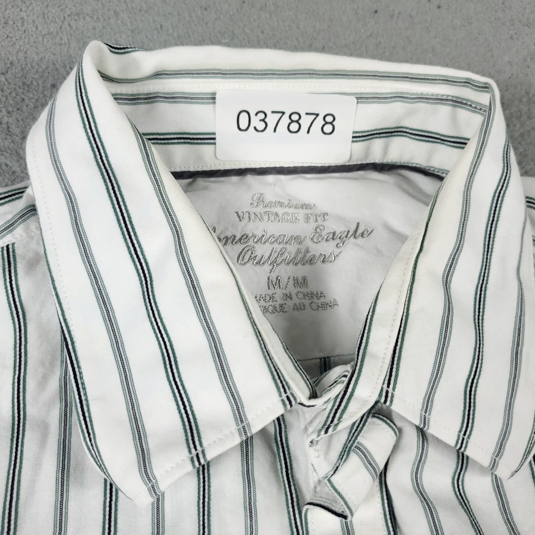 American Eagle Outfitters American Eagle Outfitters Shirt Mens M Green Stripe Button-Up Long Sleeve Cotton Size US M / EU 48-50 / 2 - 4 Thumbnail