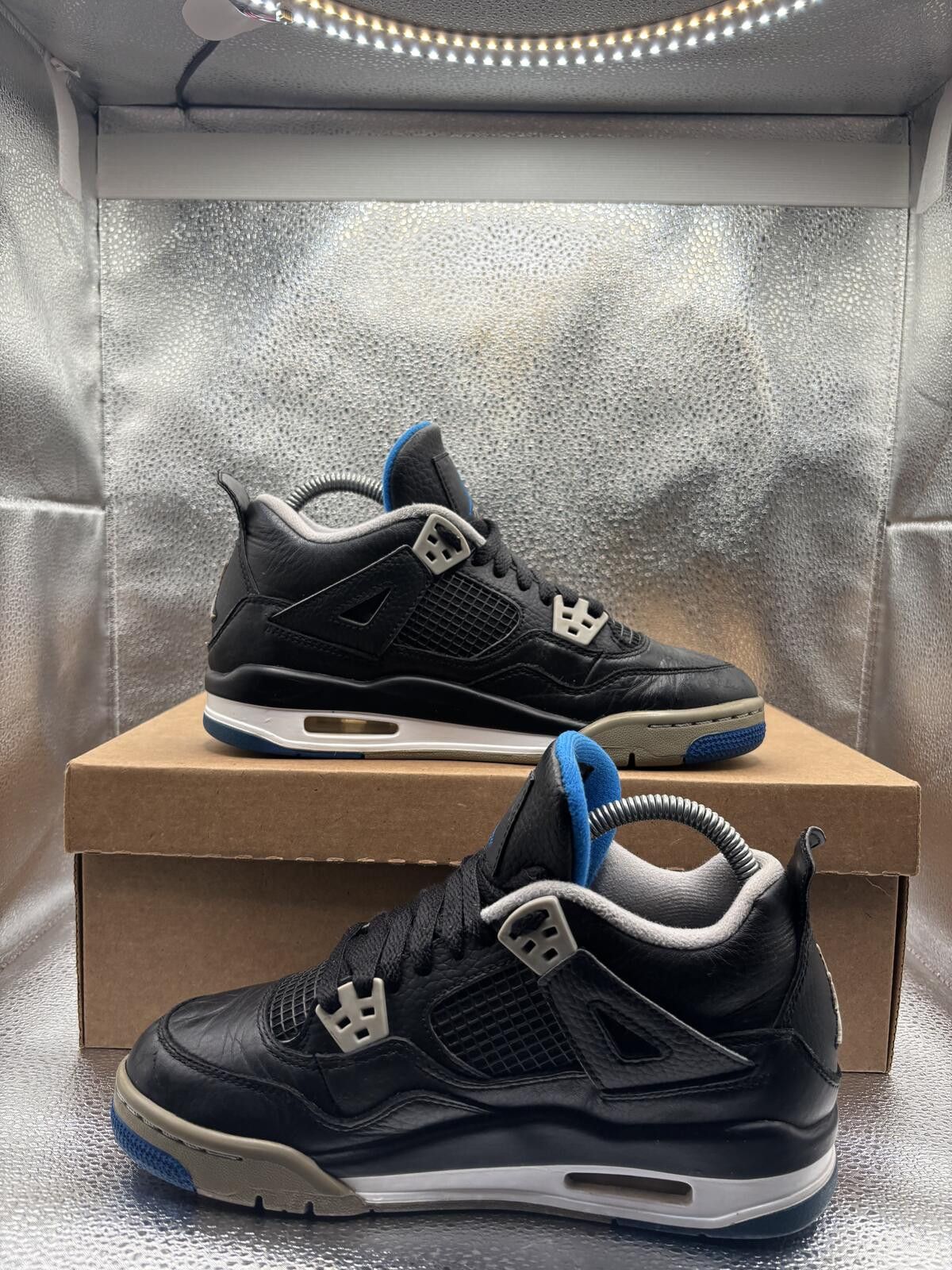 Jordan Brand Air Jordan 4 alternate Motorsport GS Size US 5 / EU 37 - 5 Thumbnail