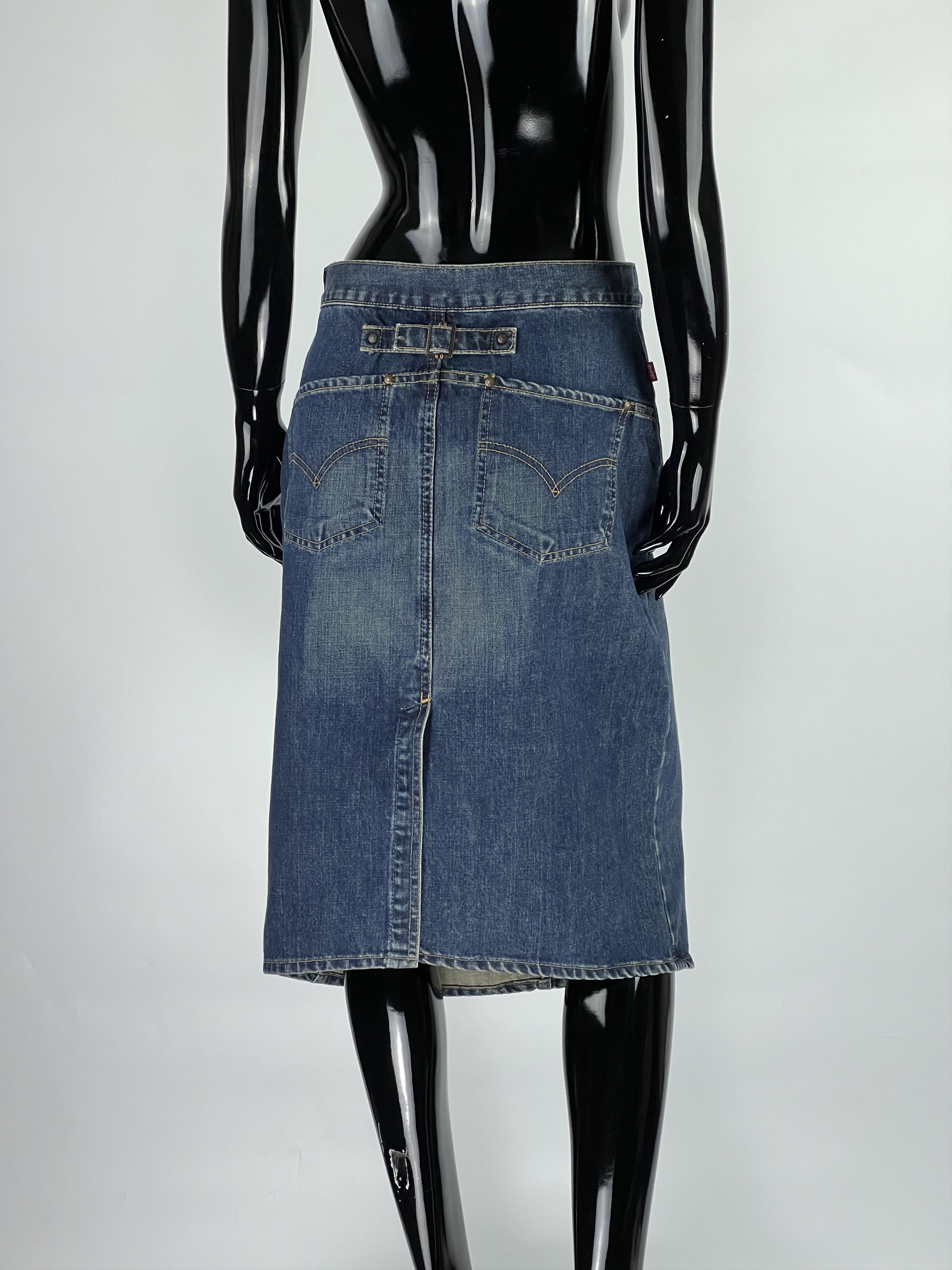 Levi's VTG Levis Blue Denim Midi Skirt Size S Y2K Size 26" / US 2 / IT 38 - 2 Thumbnail