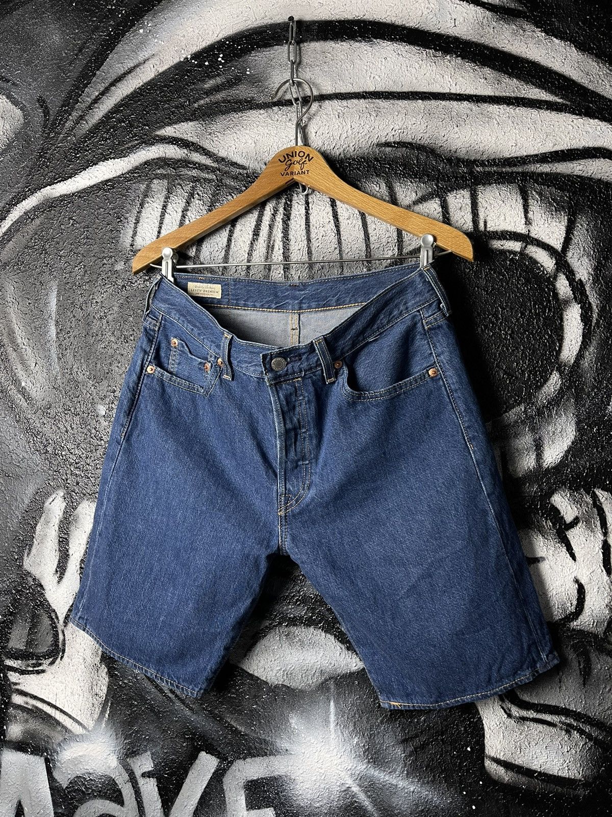 Levi's Levi’s Premium Lot 501 Jeans Shorts Men’s Size W29 Size US 29 - 2 Thumbnail