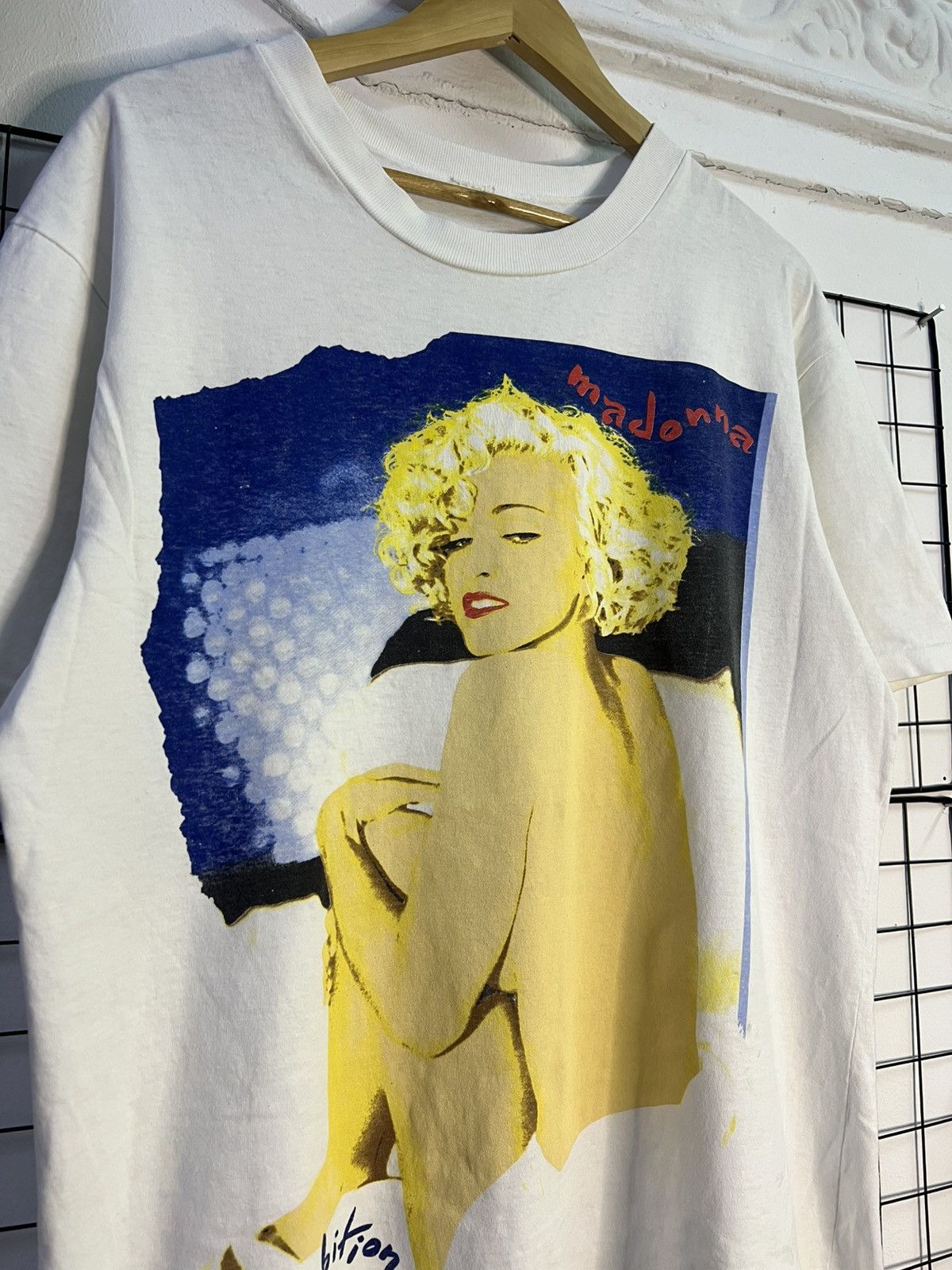 Band Tees Vintage 90s Rare Madonna Blond Ambition Size US L / EU 52-54 / 3 - 2 Thumbnail