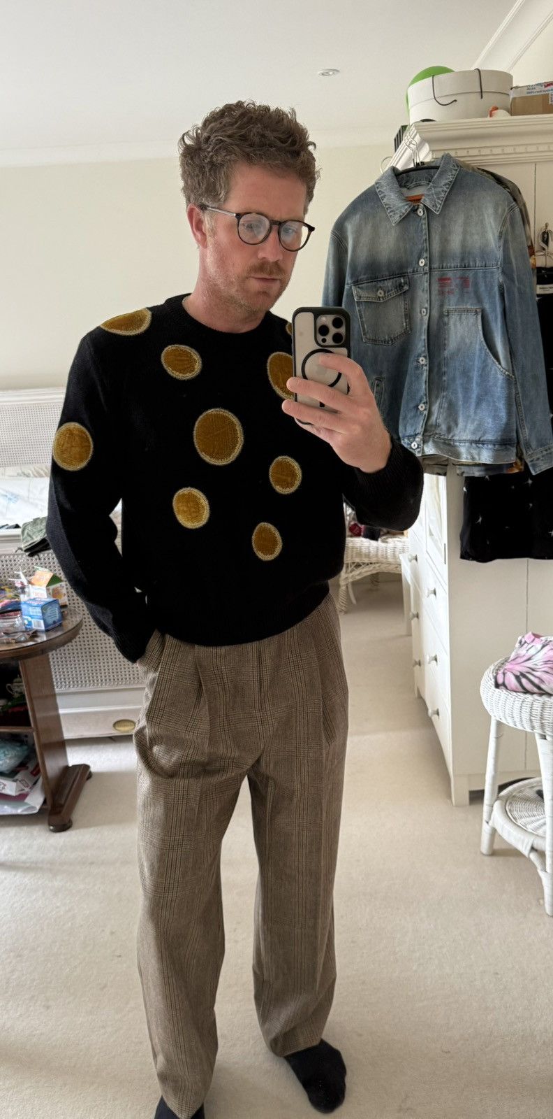 Celine × Hedi Slimane $1.6k Celine crew neck sweater with velvet circles M Hedi Size US M / EU 48-50 / 2 - 1 Thumbnail