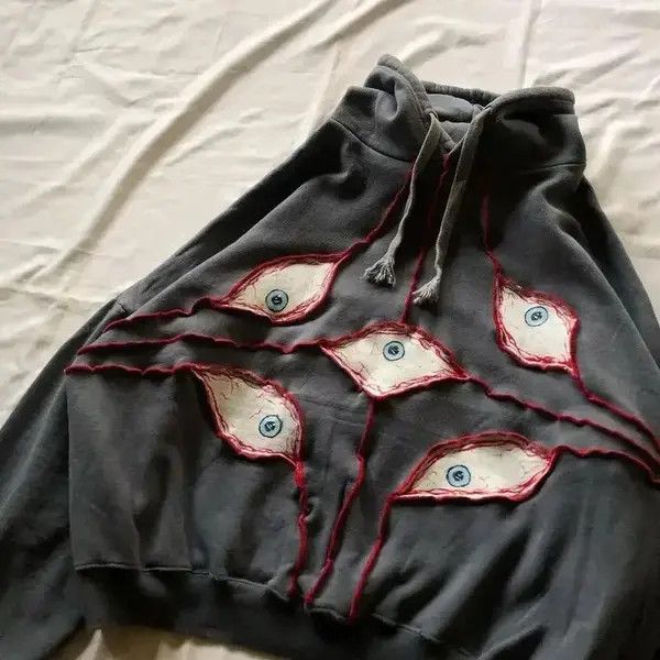 Japanese Brand Streetwear y2k sweatshirt hoodie retro gothic eye print Size US L / EU 52-54 / 3 - 3 Thumbnail