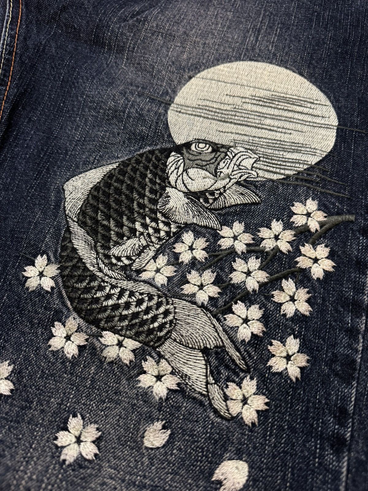 Japanese Brand INFINITY MULTIPOCKET KOI KARAKURI TAMASHII DESIGN DENIM Size US 33 - 13 Thumbnail