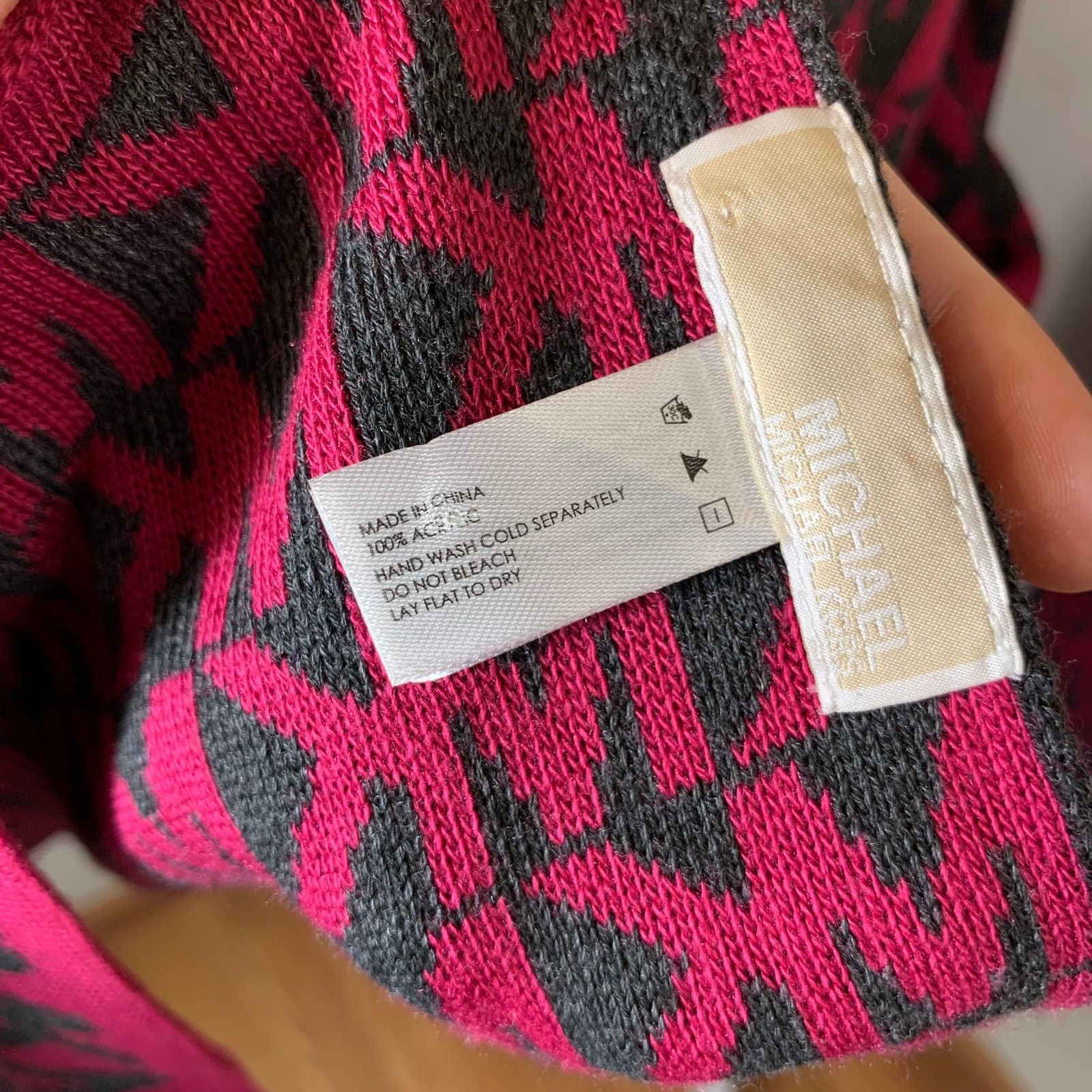 Michael Kors michal kors pink scarf Size ONE SIZE - 7 Thumbnail