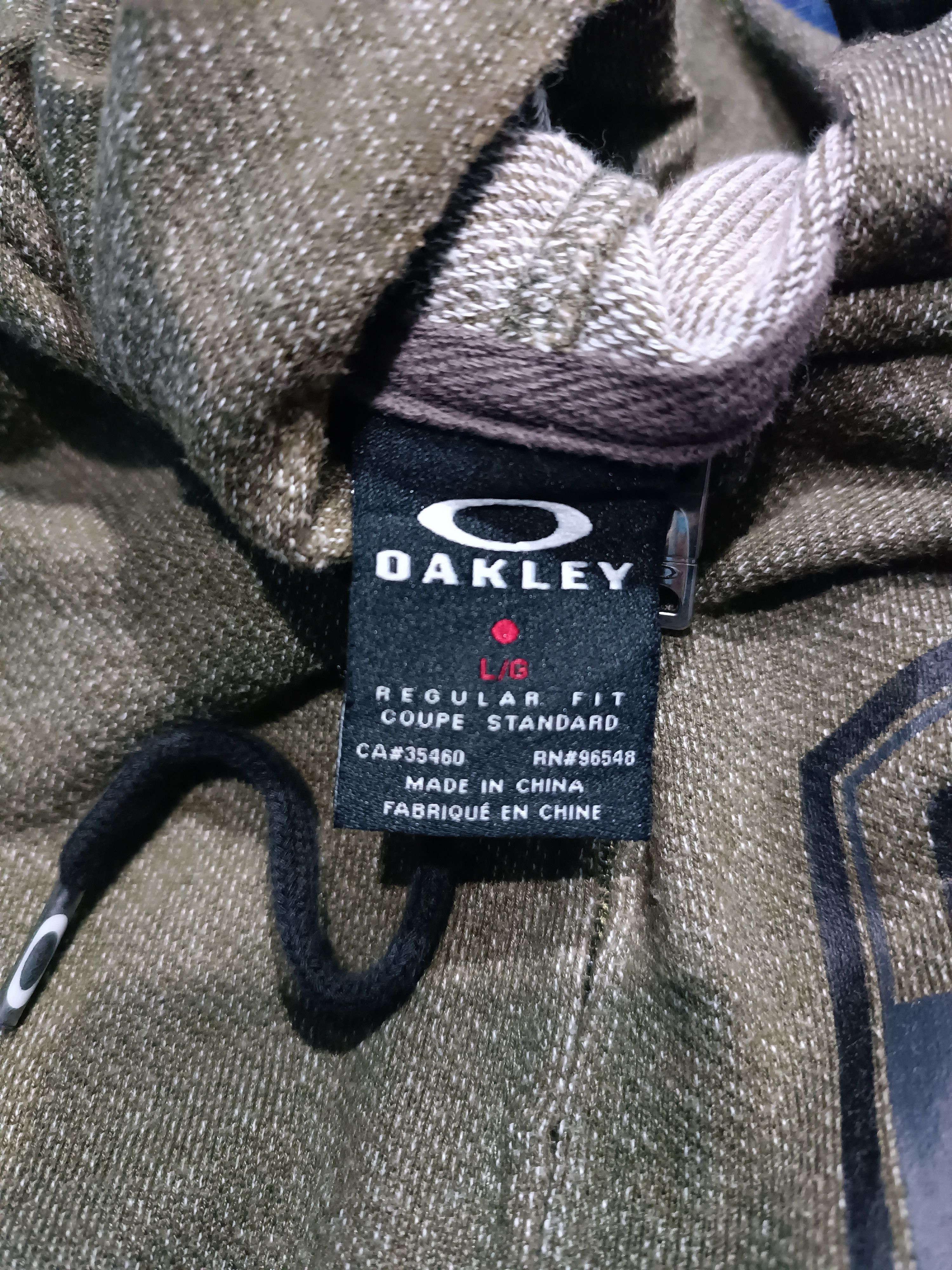 Oakley Vintage Oakley Zip Up Hoodie Size US L / EU 52-54 / 3 - 9 Thumbnail