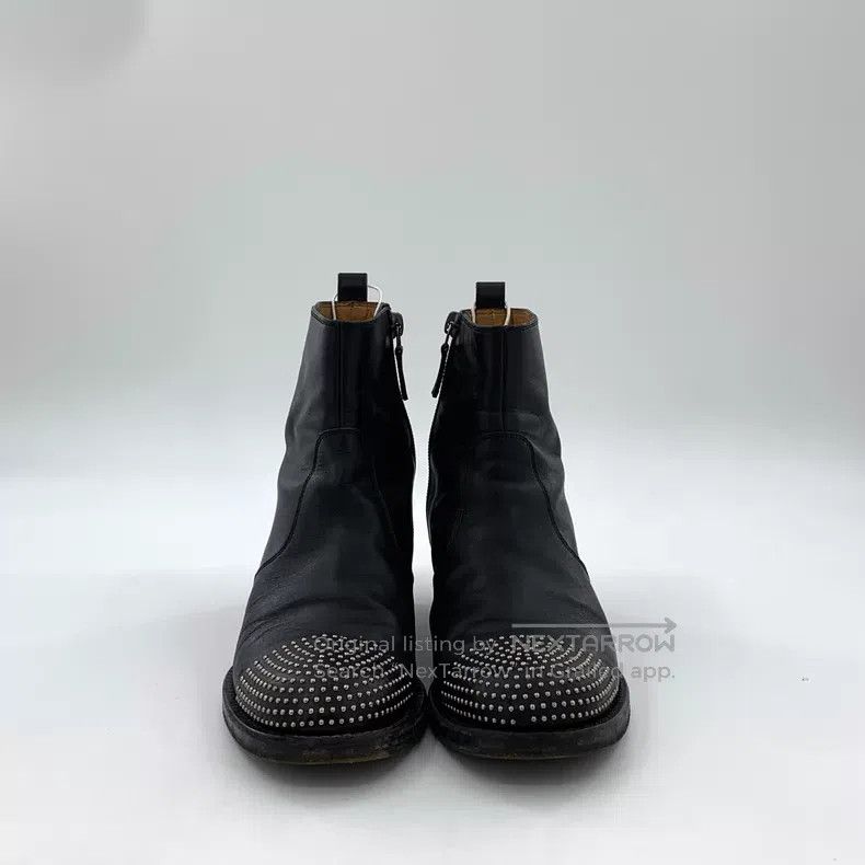 Gucci Gucci Black riveted low-heeled leather boots Size US 5.5 / IT 35.5 - 3 Thumbnail
