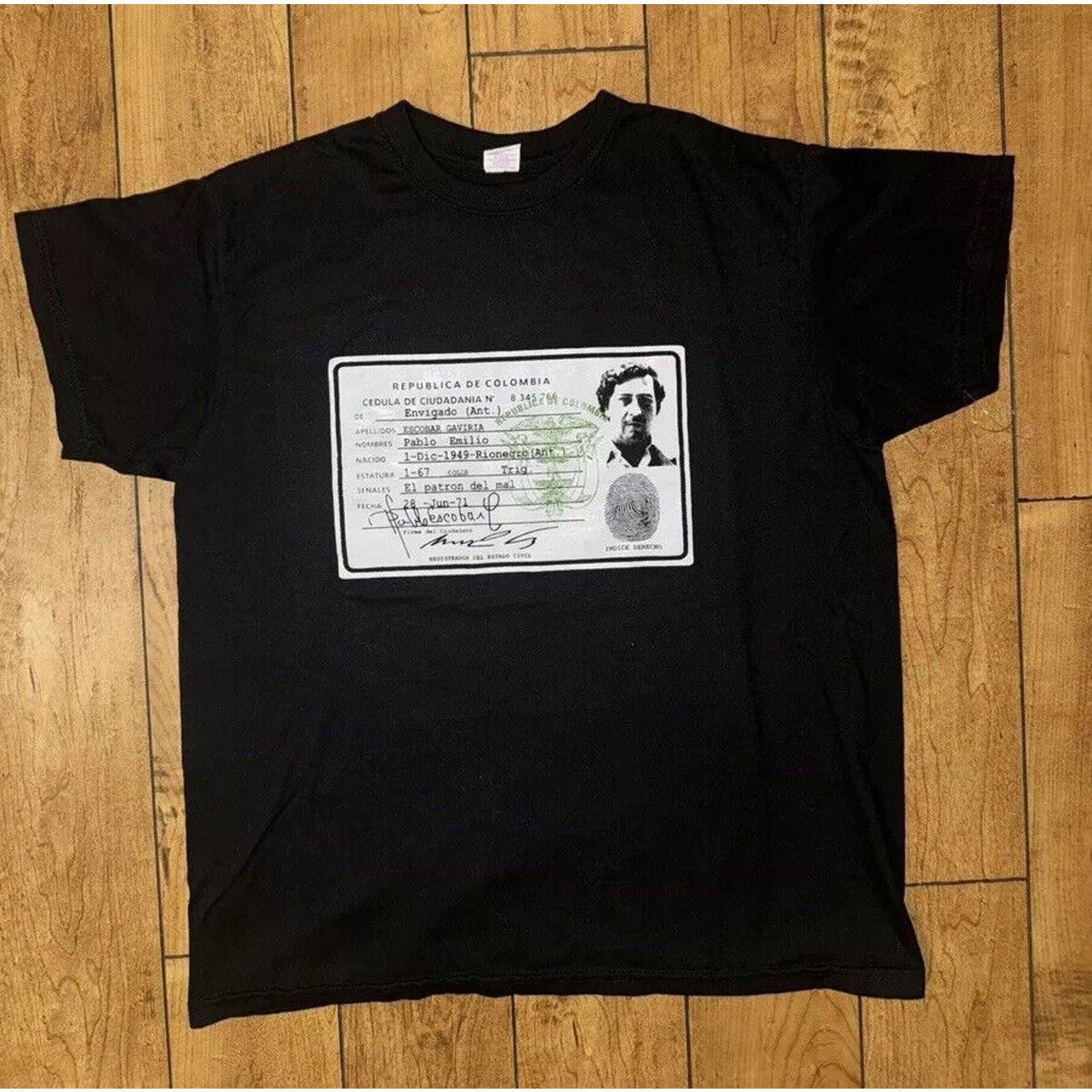 Band Tees × Vintage Pablo Escobar Graphic Tee T-Shirt Black Large 20x25 Size US L / EU 52-54 / 3 - 1 Thumbnail