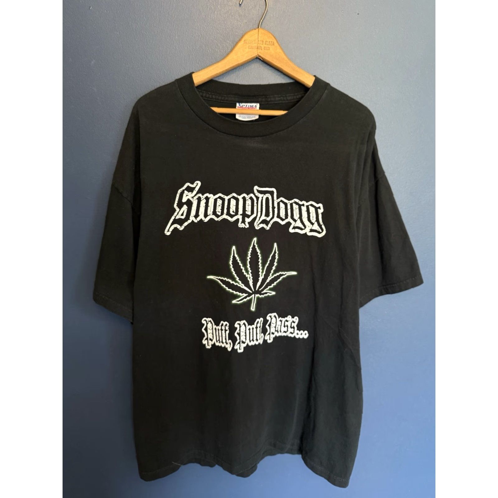 VINTAGE Snoop Dogg Puff Puff Pass Tour Rap Tee Shirt XL Black Mens 