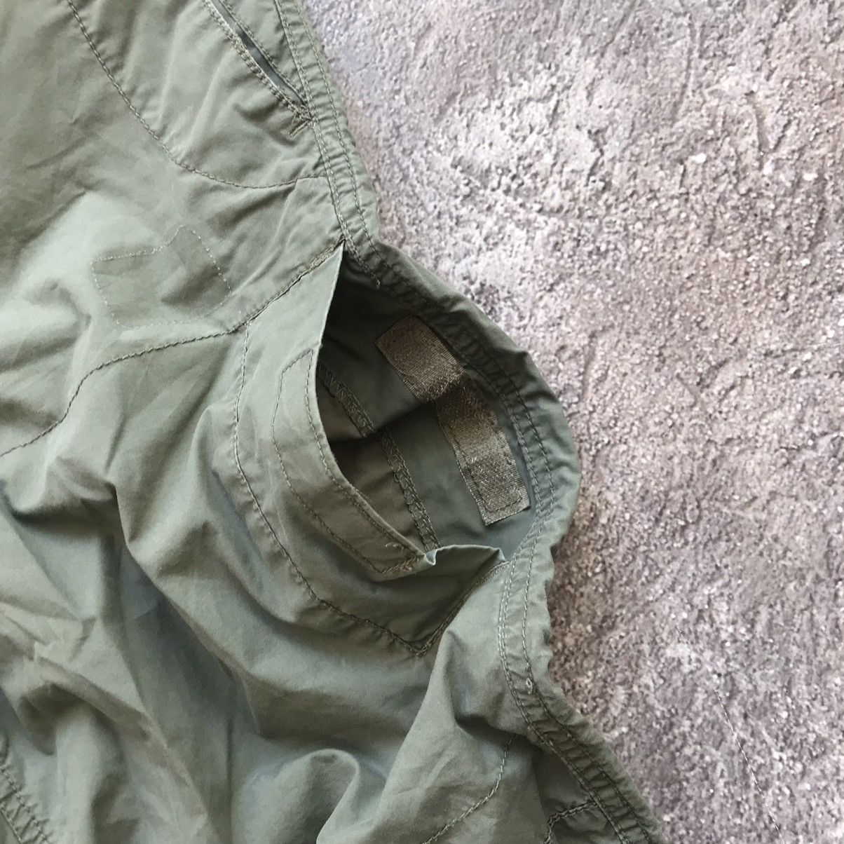 Vintage Vintage 90s Baggy Cargo Pants Flared Parachute Gorpcore 30 Size 30" / US 8 / IT 44 - 3 Thumbnail