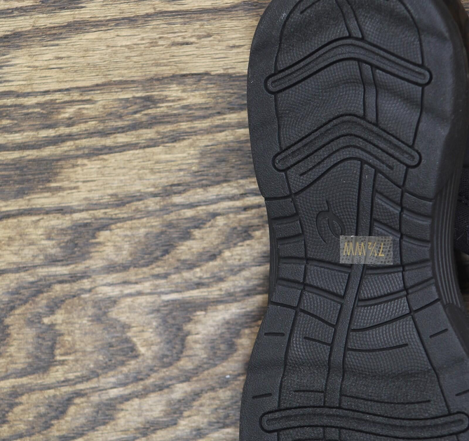Other Nwt Easy Spirit Toe Flat Sandals Black Patent Multi 7.5ww Size US 7.5 / IT 37.5 - 8 Thumbnail