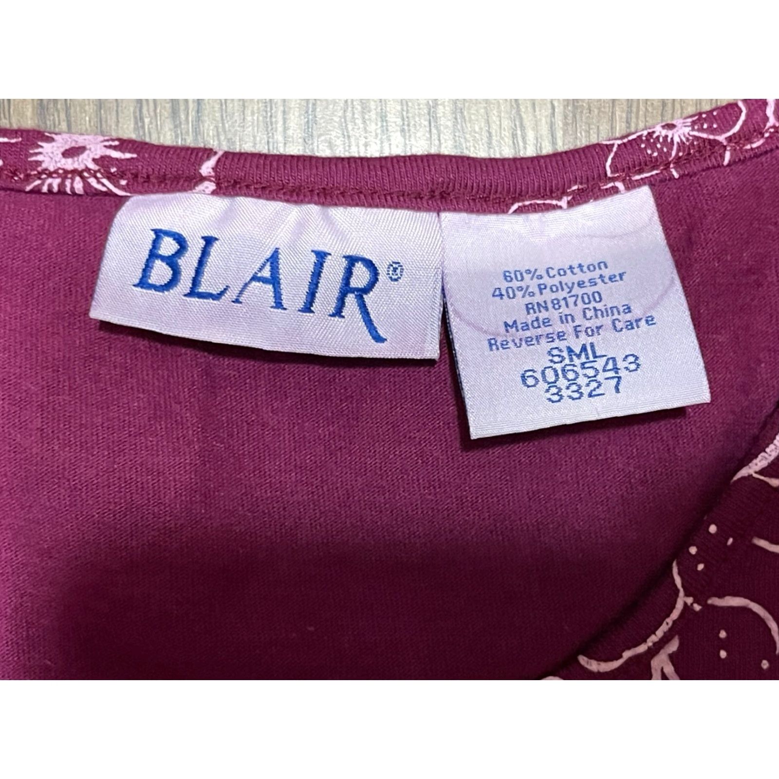 Blair Blair Shirt Womens Size Small Purple Pink Floral Short Sleeve T-Shirt Casual Vintage No Size S / US 4 / IT 40 - 5 Thumbnail