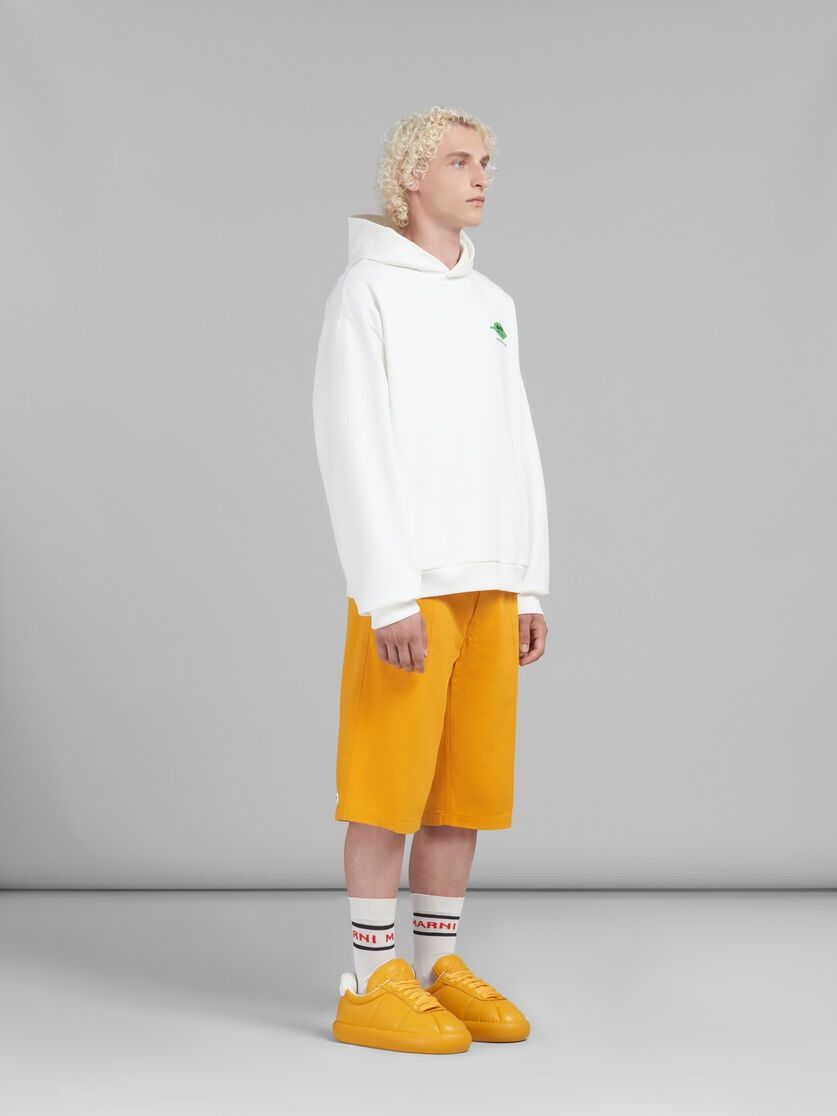 Marni oc11z0525 Logo-Print Cotton Hoodie in White Size US XL / EU 56 / 4 - 4 Thumbnail