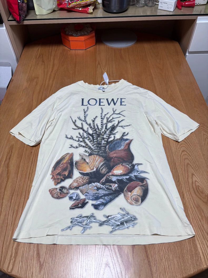 Loewe LOEWE Shell star print T-shirt Size M / US 6-8 / IT 42-44 - 1 Thumbnail