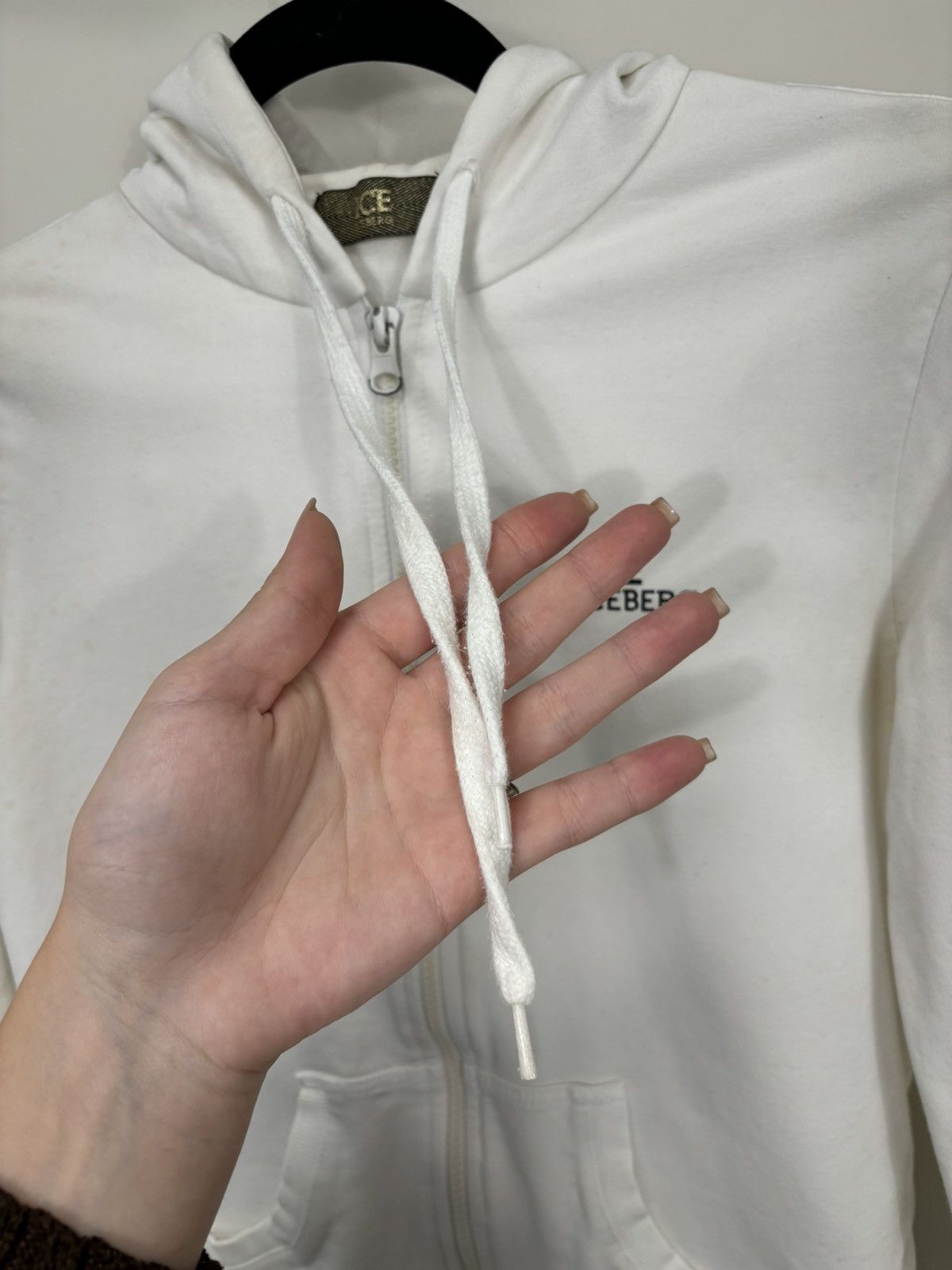 Iceberg Iceberg Women’s Big Back Logo Luxury Zip Up Hoodie Size M / US 6-8 / IT 42-44 - 10 Thumbnail