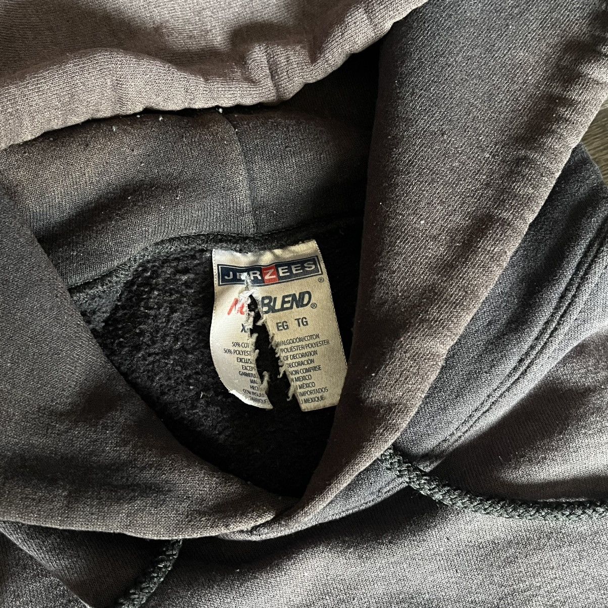 Vintage Vintage 2000s Jerzees Sunwashed Faded Black Blank Hoodie Y2K Size US XL / EU 56 / 4 - 7 Thumbnail