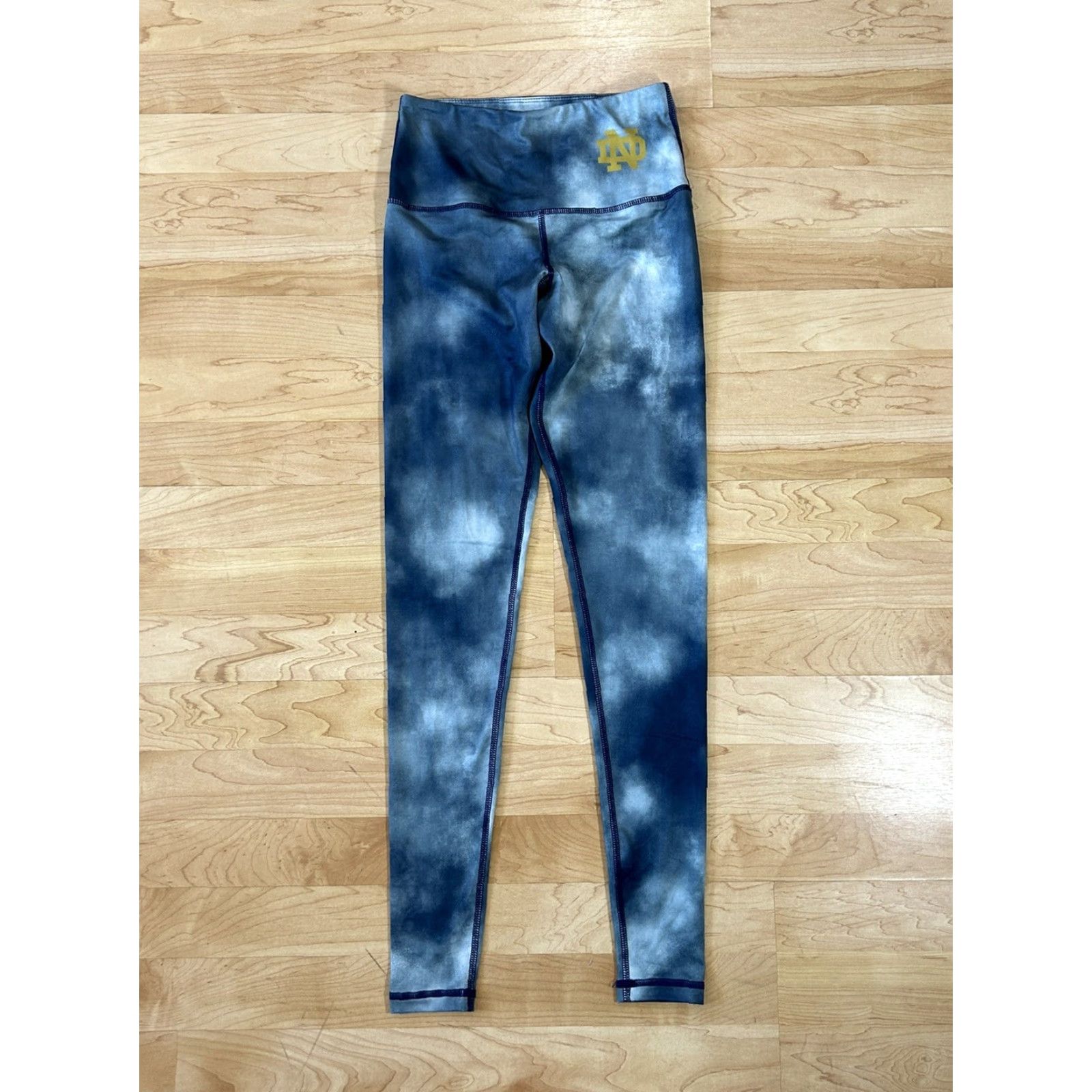 Vintage Zoozatz Notre Dame Fighting Irish Leggings size XS Size 26" / US 2 / IT 38 - 2 Thumbnail