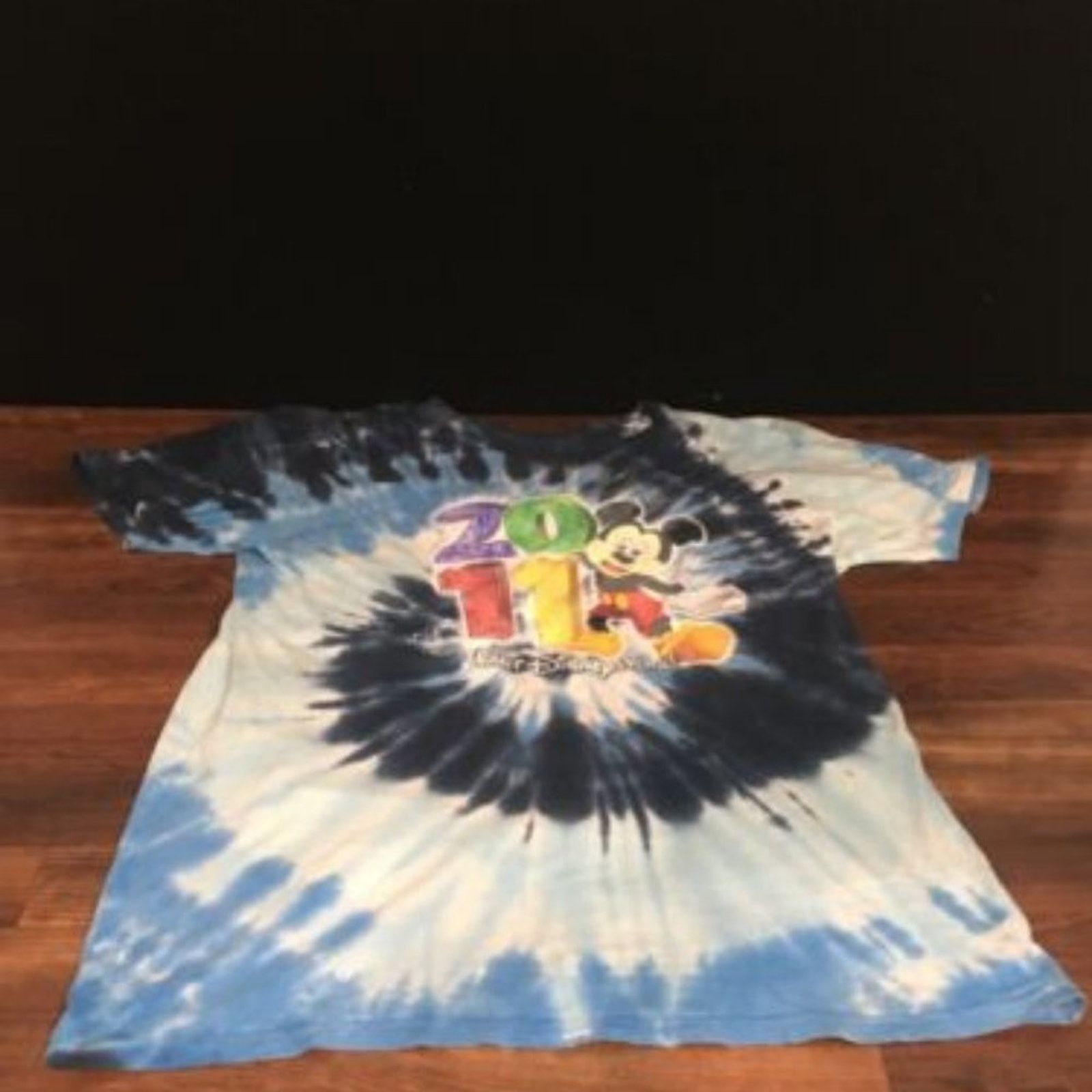Disney Disney Mickey Mouse Disneyland 2011 Tye Dye Sz 2XL Size XXL / US 16-18 / IT 52-54 - 2 Thumbnail