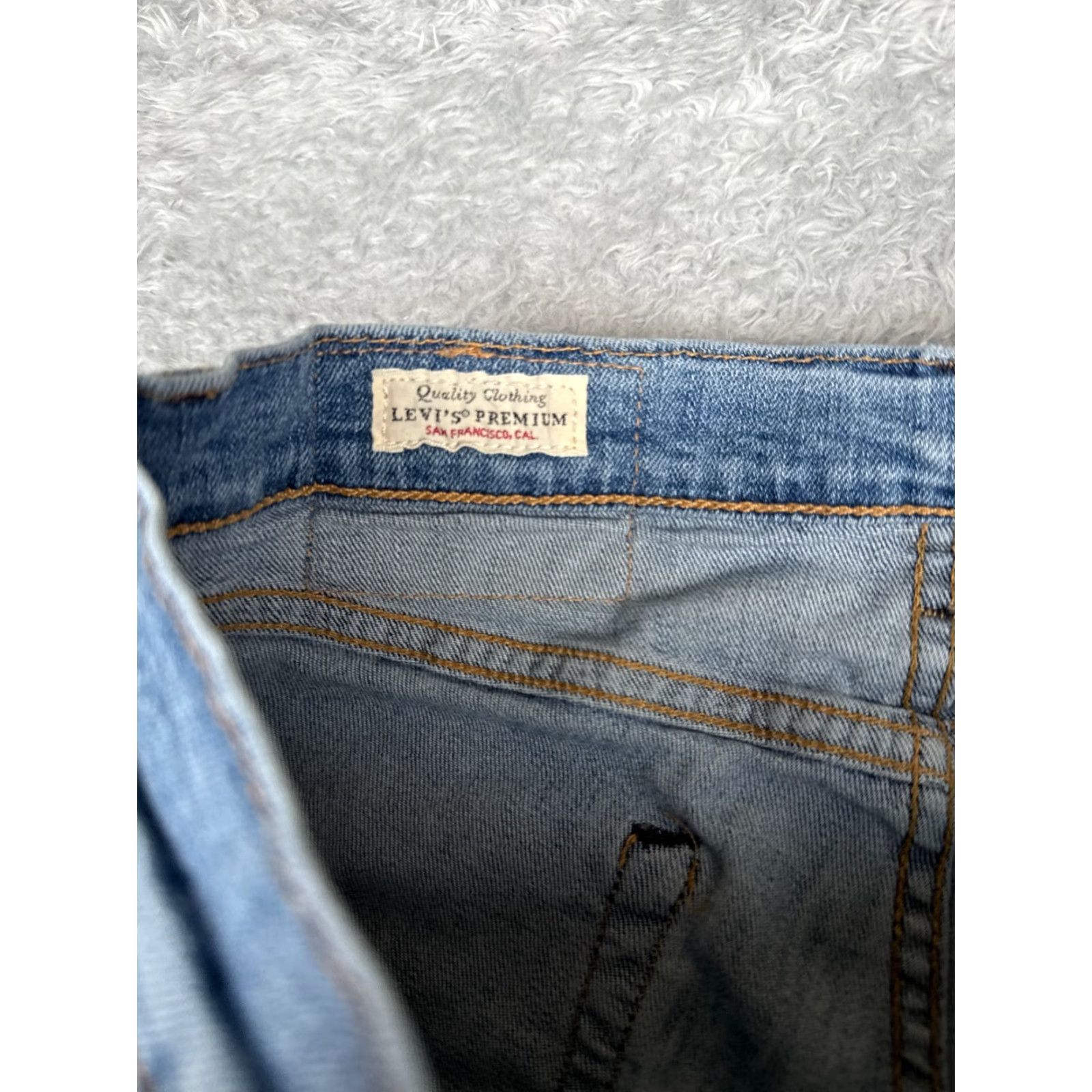 Levi's Levi's 511 Jeans Men's 29 Blue Denim Regular Fit 5-Pocket Cotton Blend Size US 29 - 6 Thumbnail