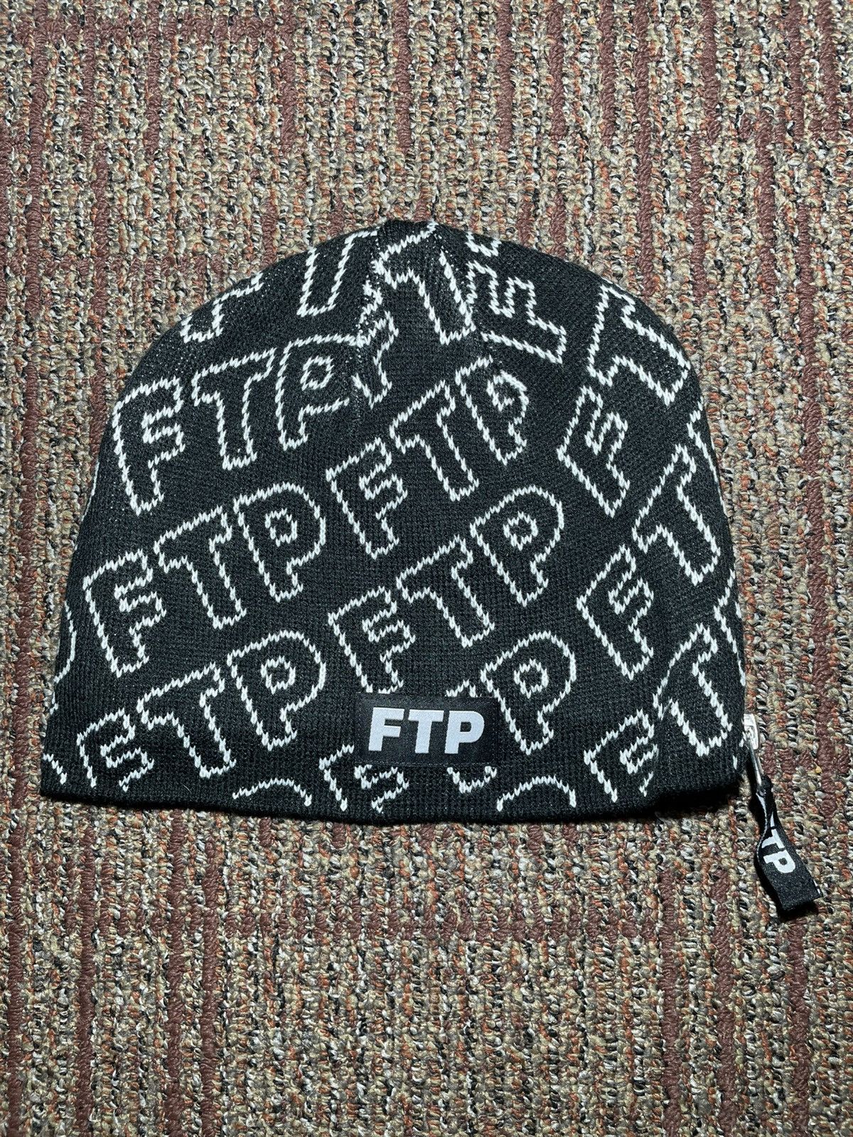 Fuck The Population FTP Zipper Beanie Size ONE SIZE - 1 Thumbnail