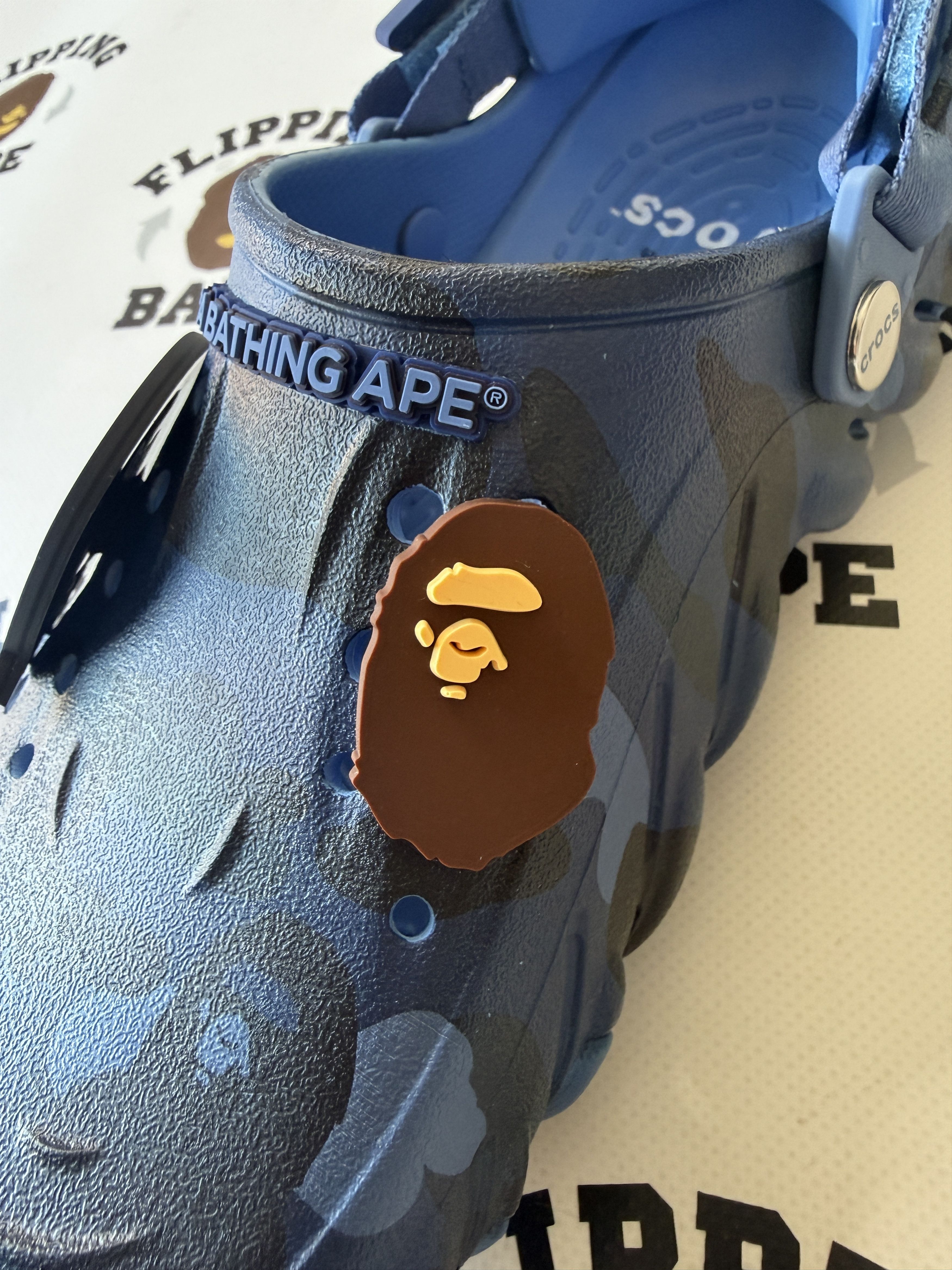 Bape × Crocs BAPE X CROCS ECHO NAVY Size US 9.5 / EU 42-43 - 6 Thumbnail