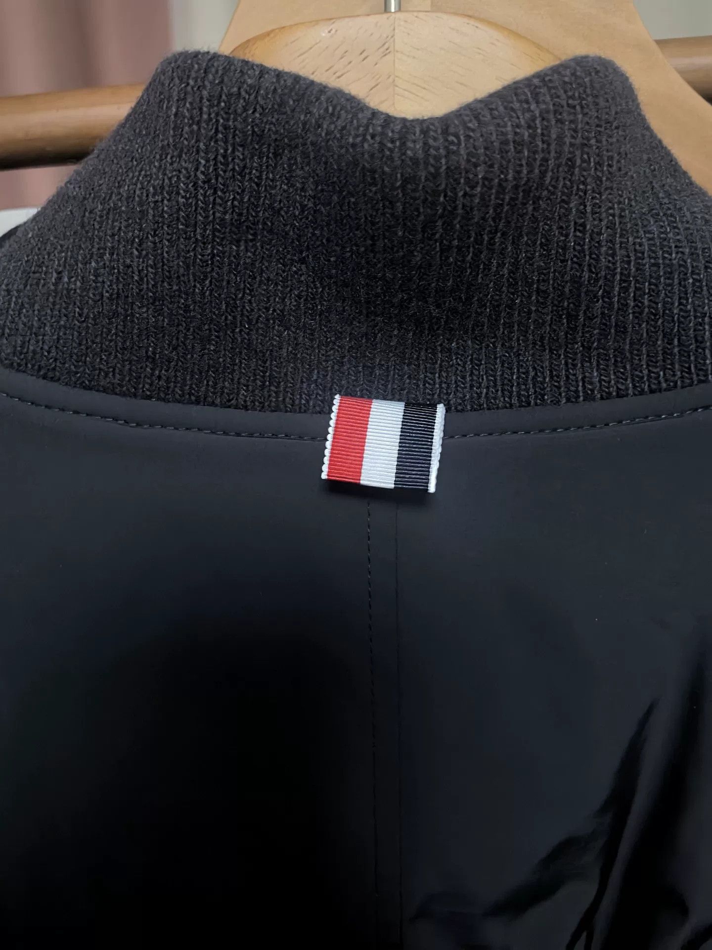 Thom Browne thom browne black down jacket for men Size US M / EU 48-50 / 2 - 7 Thumbnail