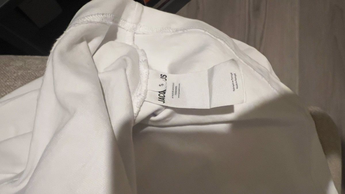 Jacquemus Le Tshirt Toalha in Print Bandana White Size US S / EU 44-46 / 1 - 7 Thumbnail
