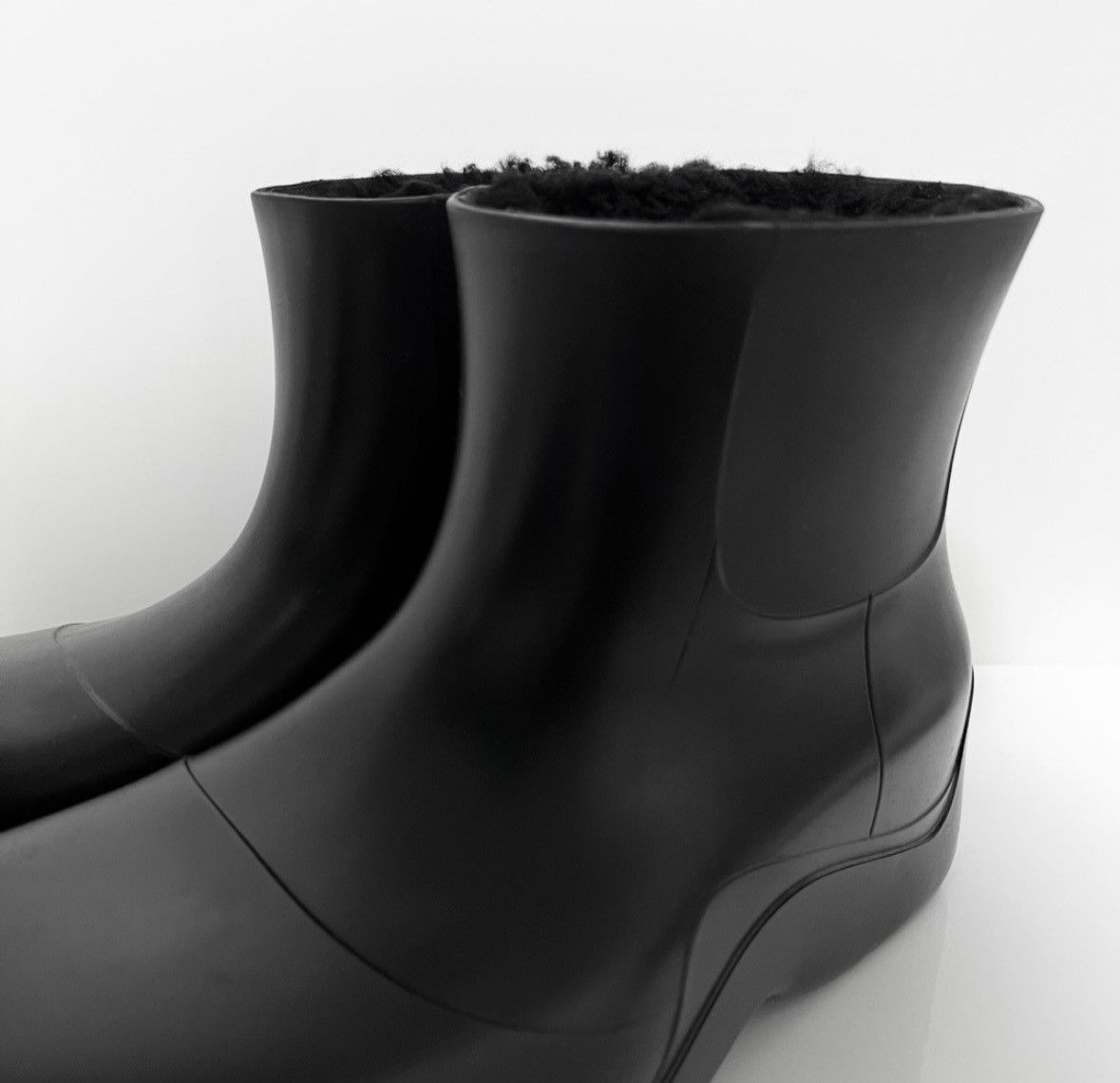 Bottega Veneta Bottega Veneta Puddle Shearling Fur Boots Size US 10 / EU 43 - 4 Thumbnail