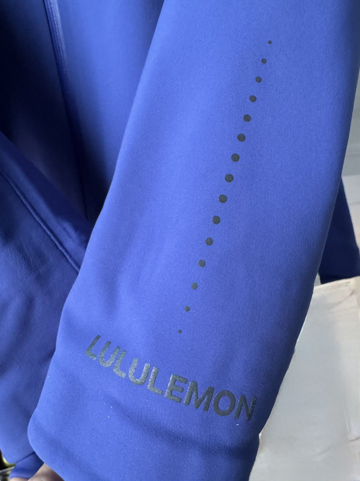 Lululemon NWT Lululemon Cross Chill Jacket NEW BLUE RepelShell Sz.6 Size S / US 4 / IT 40 - 9 Thumbnail