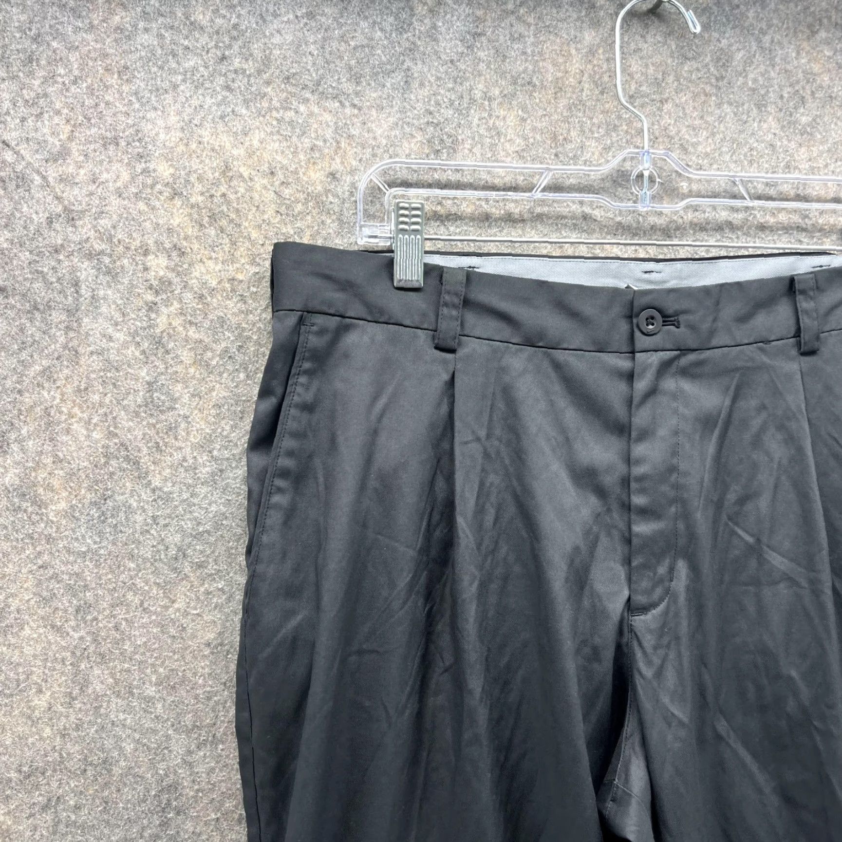 Nike Nike Pants Men 34x30 Black Chino Flat Front Regular Fit Casual Sport Warm Weather Trousers Size US 34 / EU 50 - 3 Thumbnail