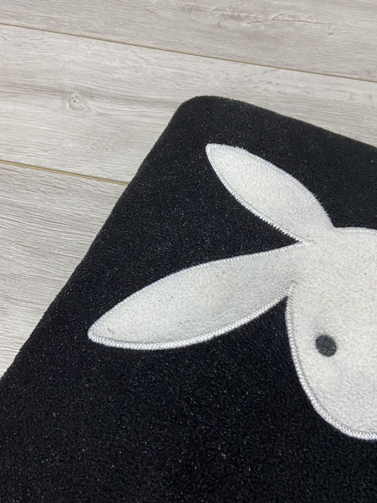 Playboy Playboy big rabbit vintage pillow 2007 Size ONE SIZE - 2 Thumbnail