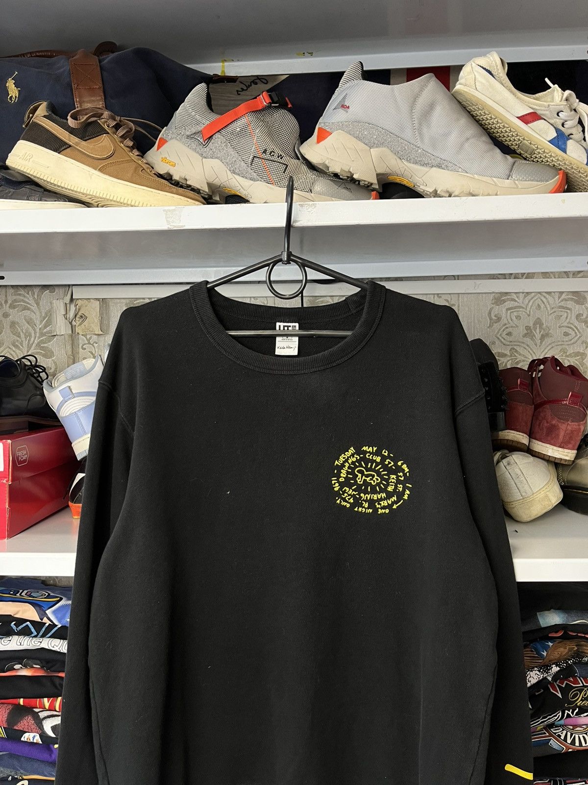 Other Vintage Keith Haring x Uniqlo Sweatshirt Crewneck Size US M / EU 48-50 / 2 - 2 Thumbnail