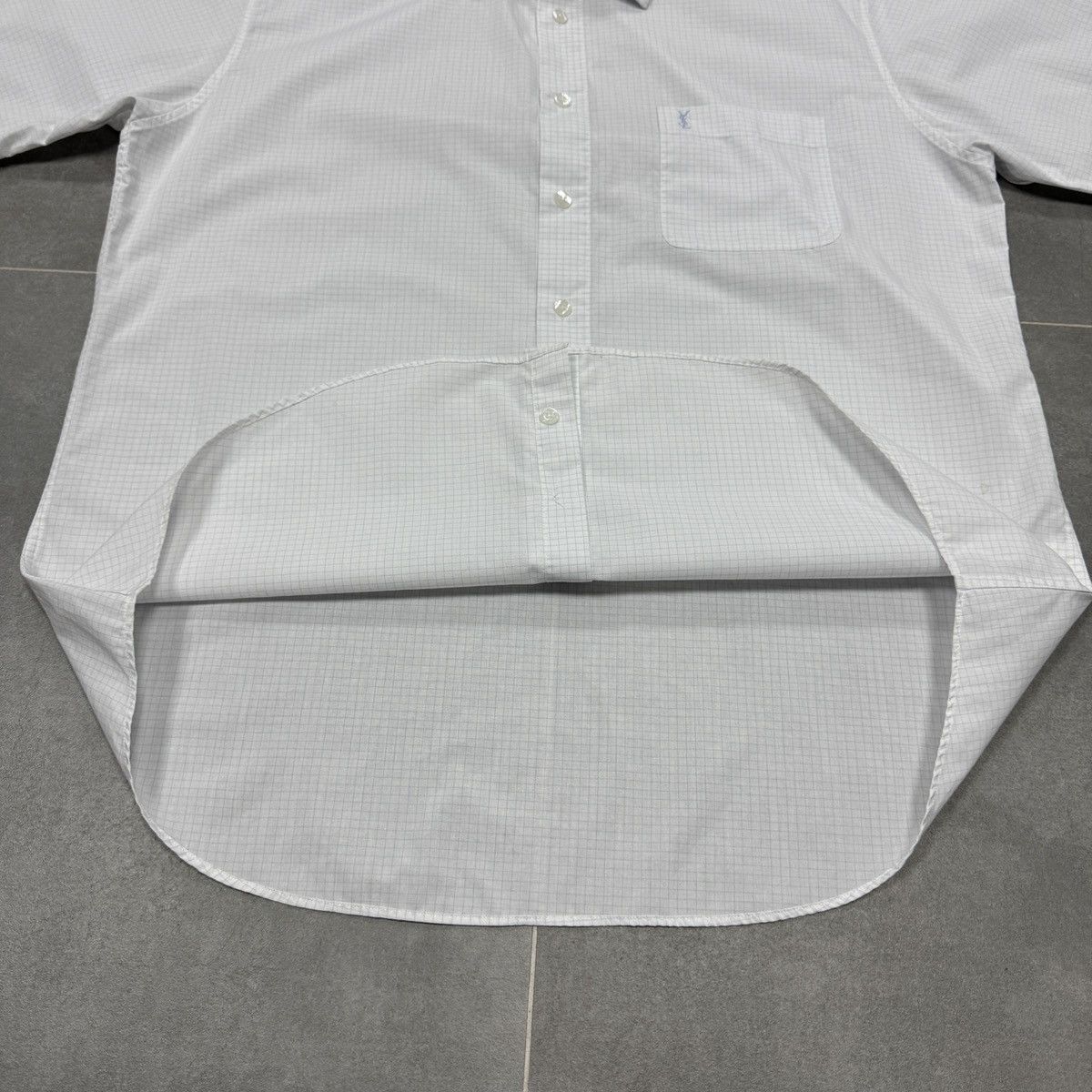 Yves Saint Laurent Yves Saint Laurent Short Sleeve Button Shirt White Checked Size US L / EU 52-54 / 3 - 14 Thumbnail