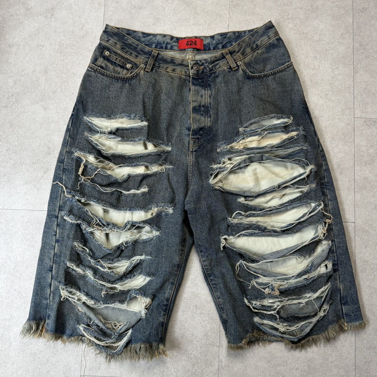 424 424 Big Daddy Thrashed Ripped Denim Short Size US 34 / EU 50 - 1 Thumbnail