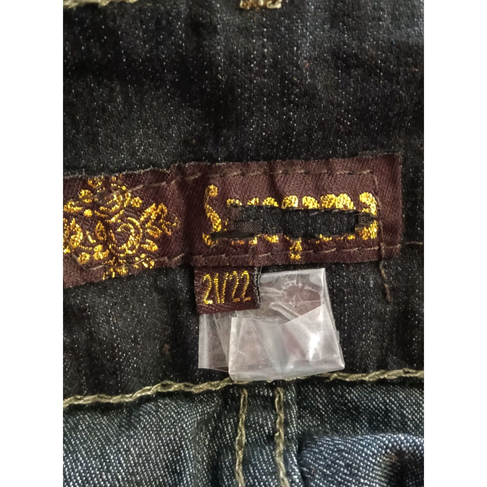 Vintage Unbranded Jeans Women's 21/22 Dark Wash Skinny 3 Button Closure Size 42" / US 20 - 5 Thumbnail