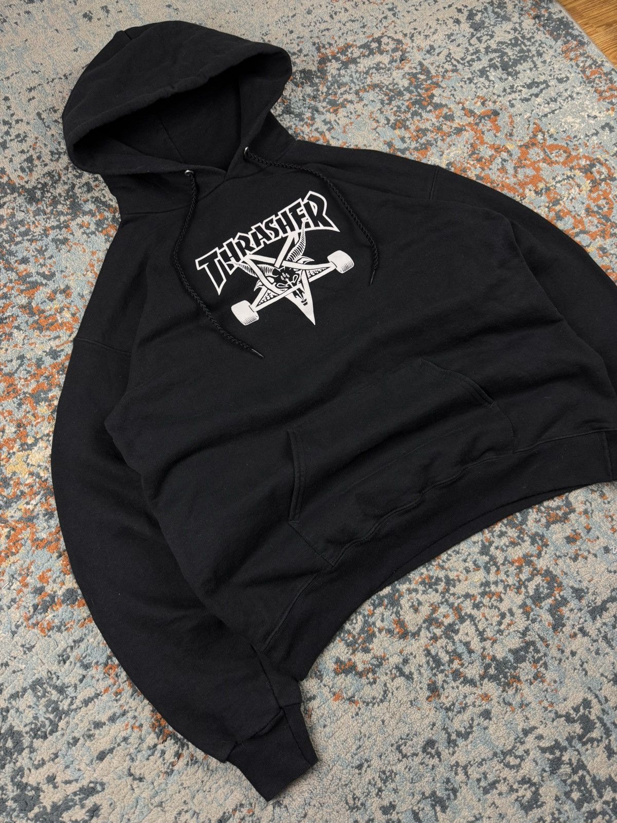 Thrasher Vintage 00s Thrasher skategoat logo graphic hoodie boxy fit Size US M / EU 48-50 / 2 - 2 Thumbnail