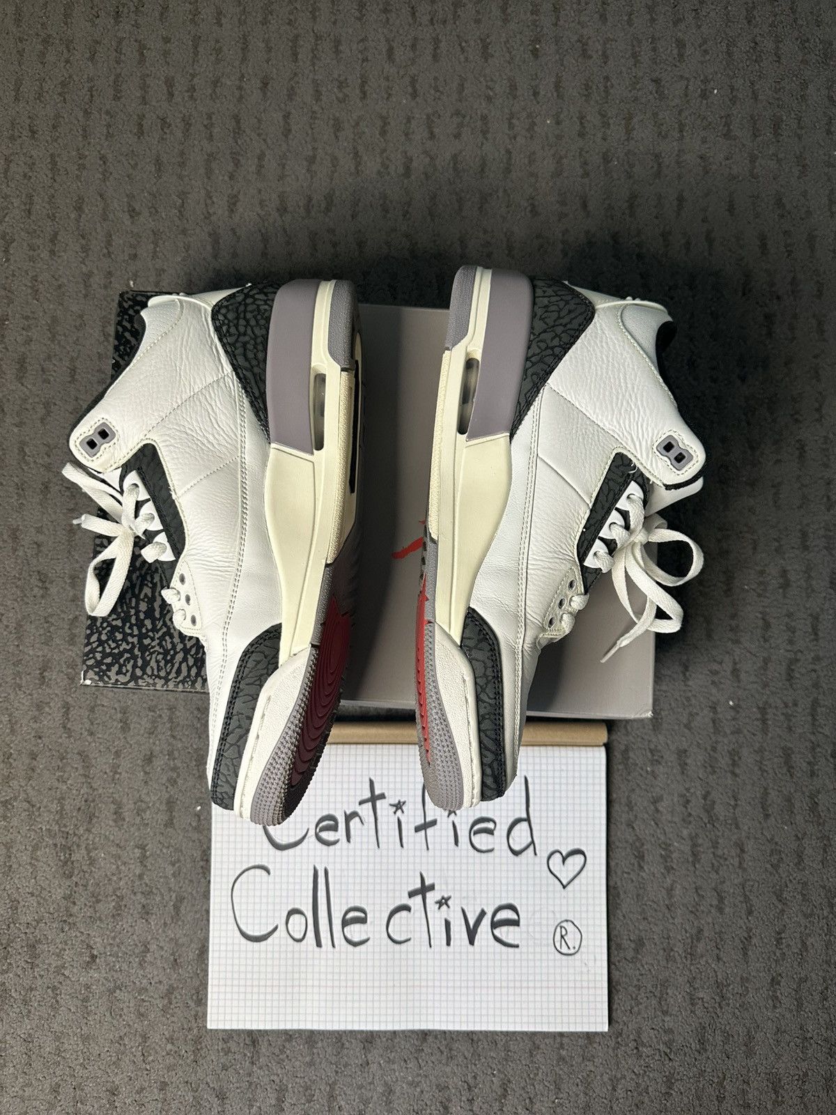 Jordan Brand × Nike Air Jordan 3 Retro Size US 11 / EU 44 - 3 Thumbnail